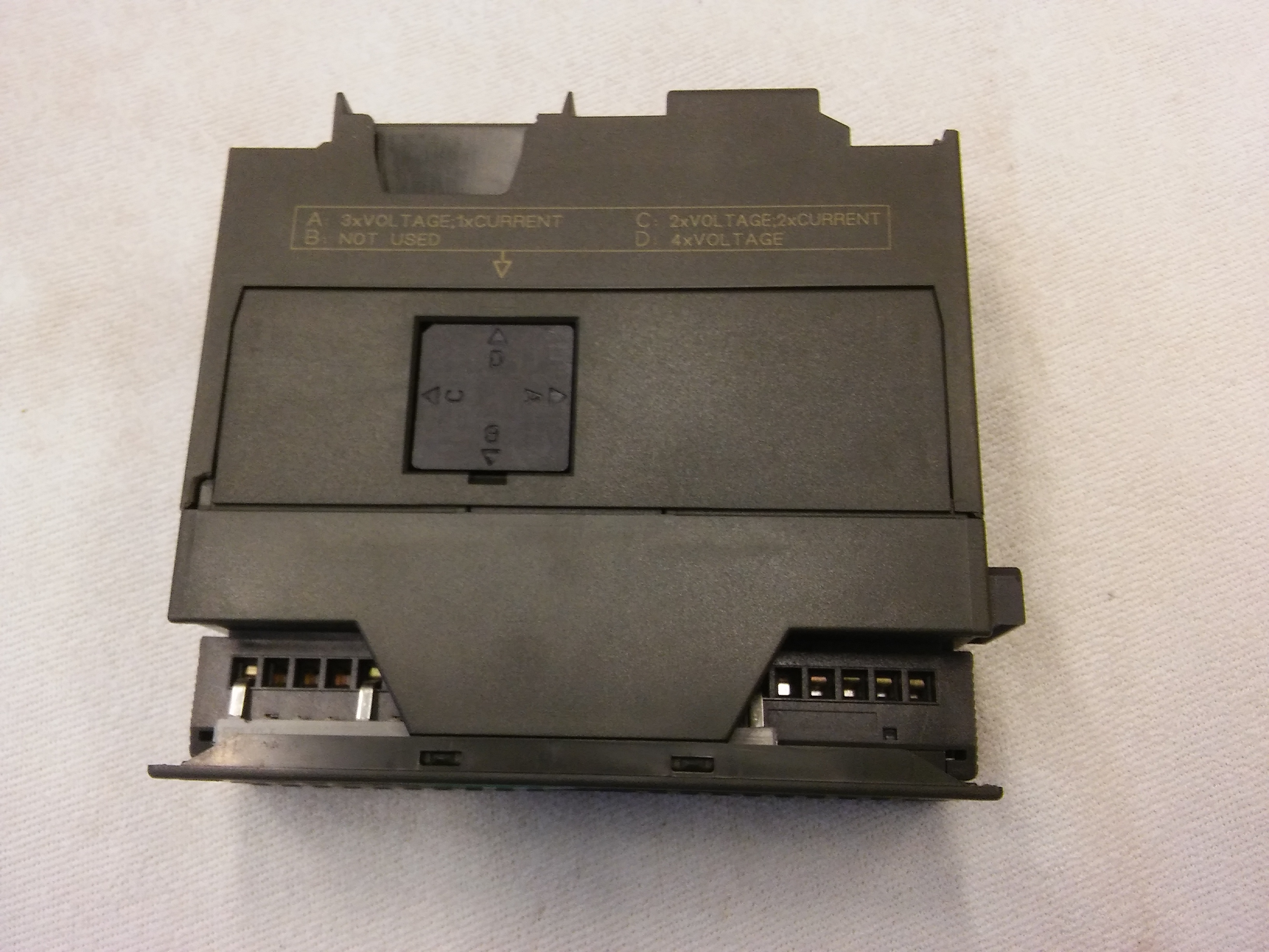 SIEMENS 6ES7 335-7HG01-0AB0 6ES7335-7HG01-0AB0 SM335 PLC EK MODÜL