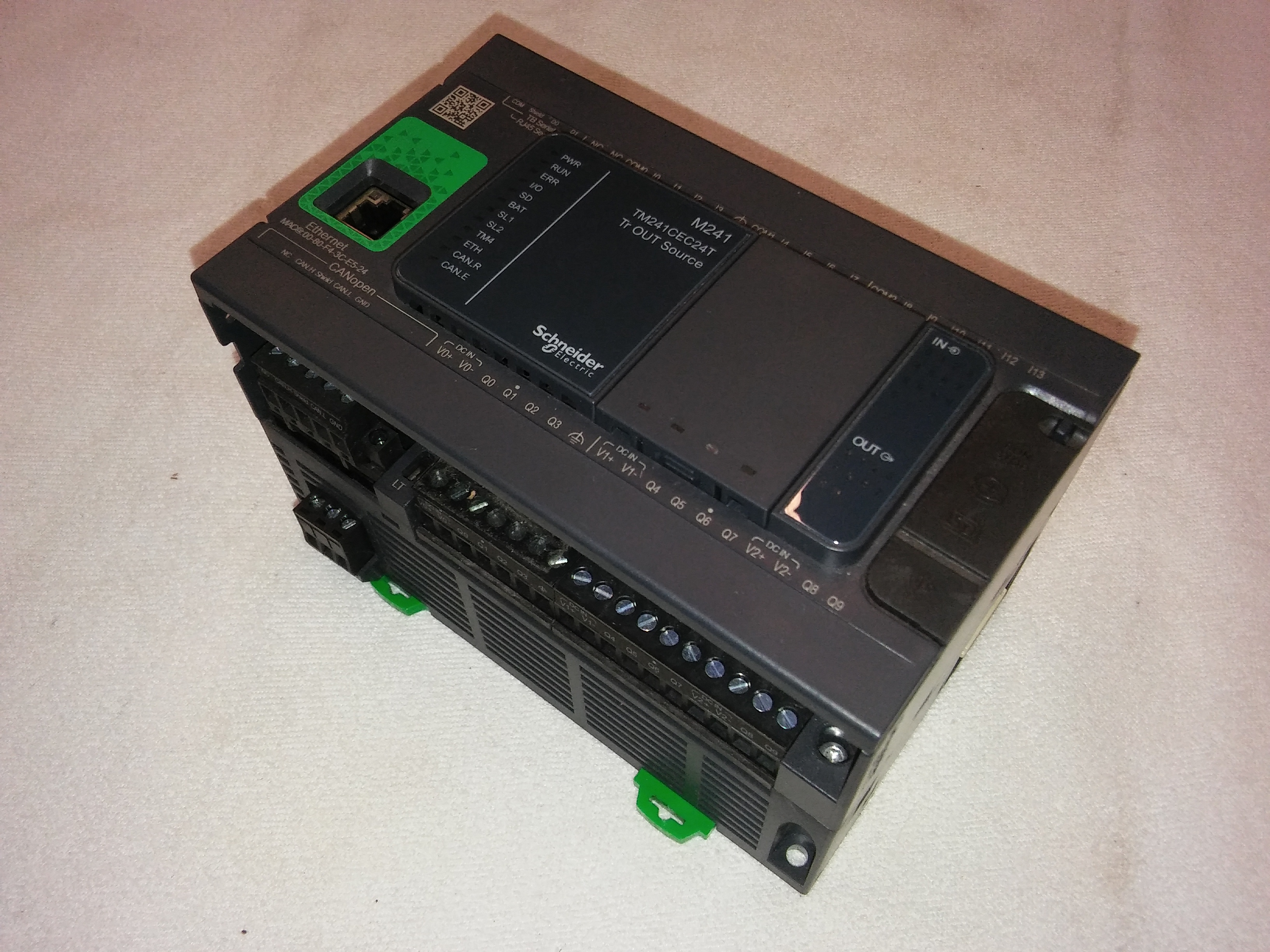 SCHNEİDER TM241CEC24T MODİCON M241 ETHERNET PLC CPU