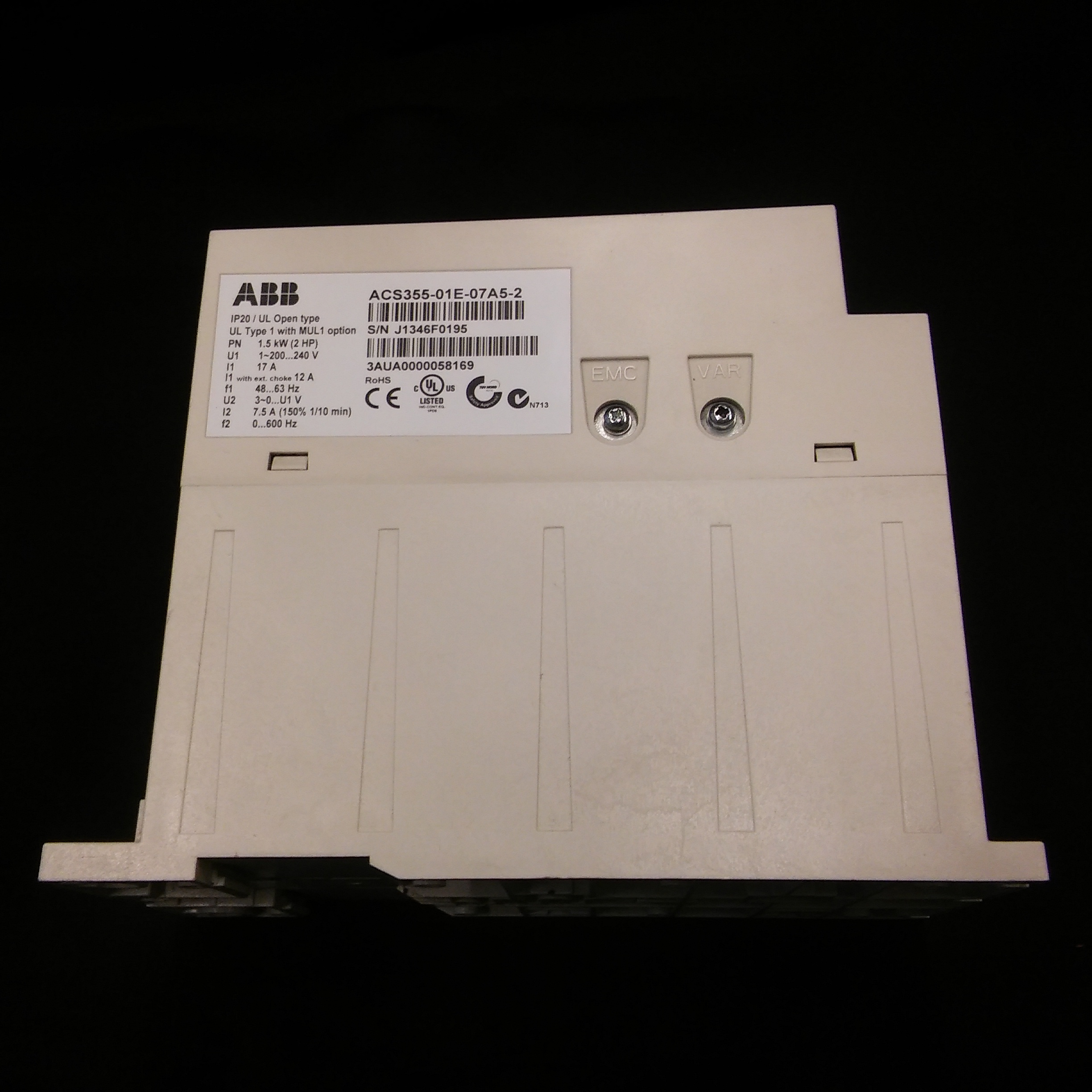 ABB ACS355-01E-07A5-2 ACS355 1.5KW SÜRÜCÜ