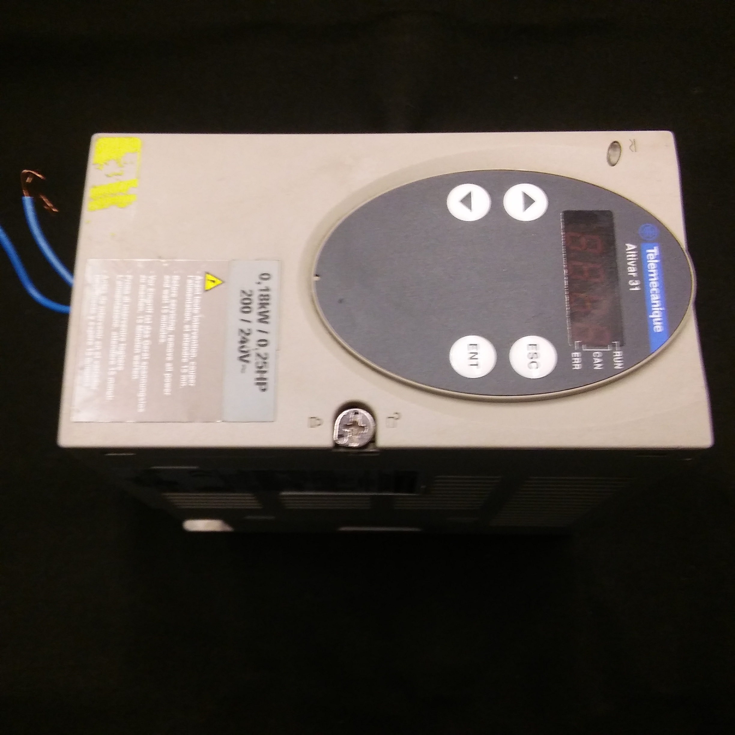 TELEMECANİQUE ATV31H018M2 ALTİVAR 31 ATV31 0,18KW SÜRÜCÜ