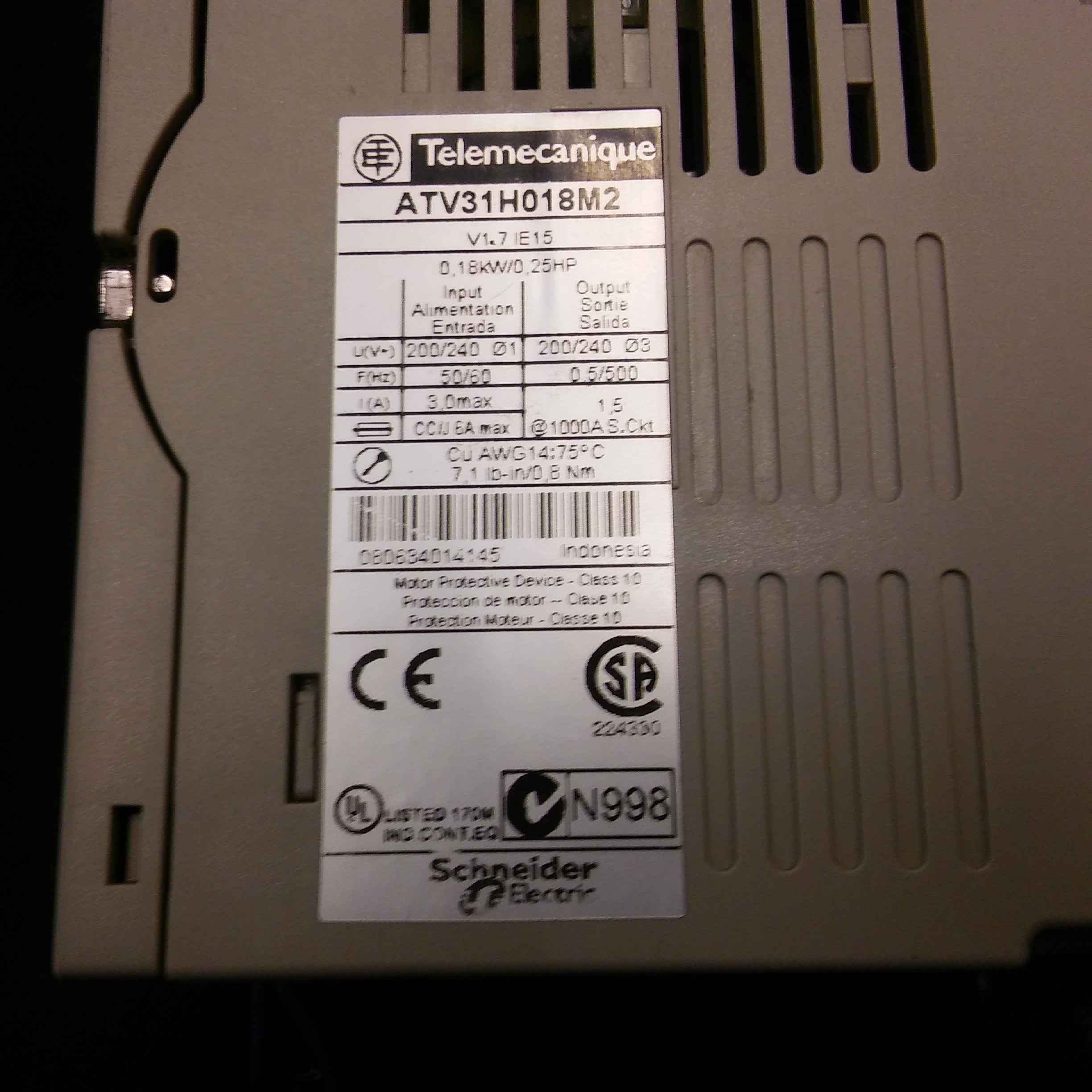 TELEMECANİQUE ATV31H018M2 ALTİVAR 31 ATV31 0,18KW SÜRÜCÜ