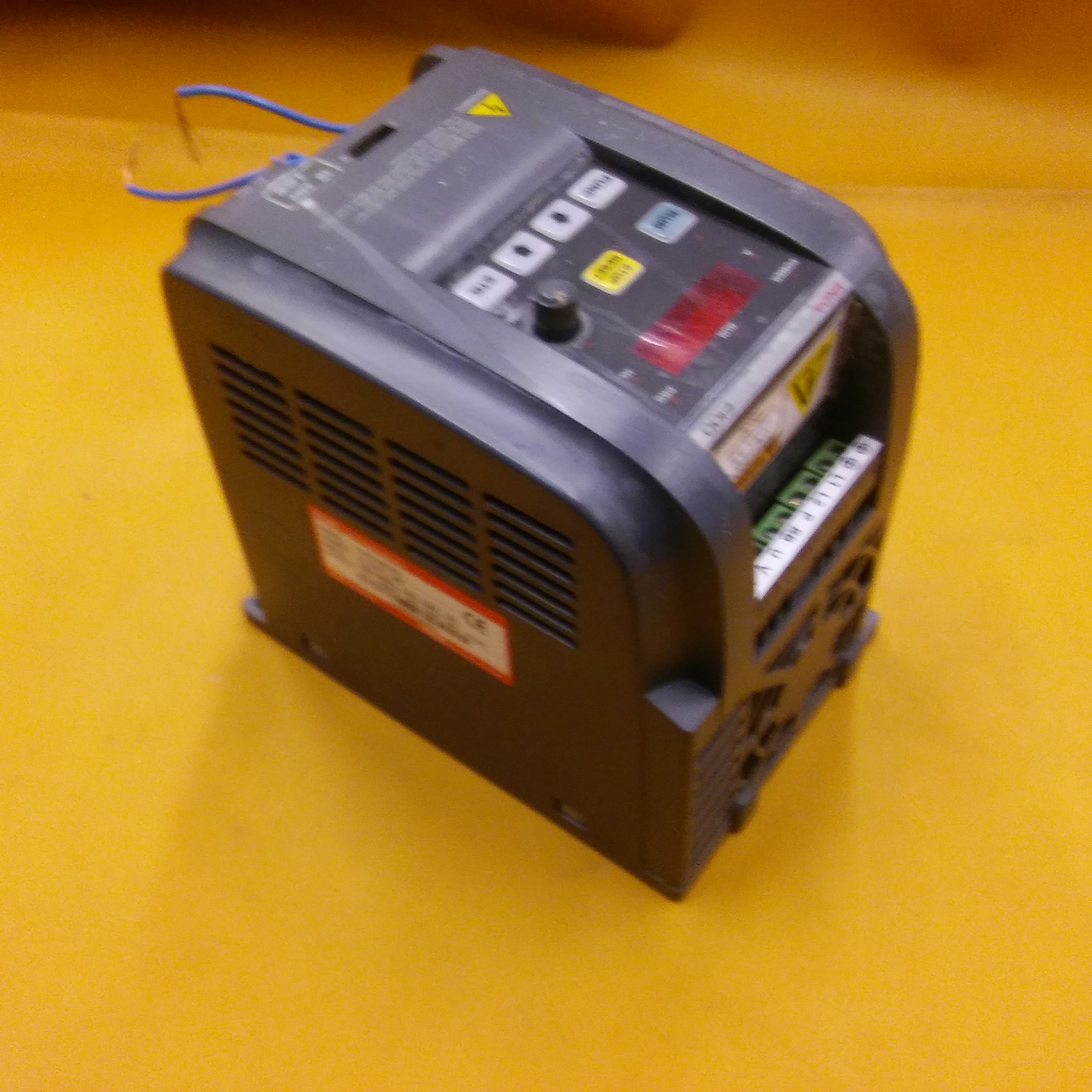 ENDA E100-00220S E100 2,2KW SÜRÜCÜ