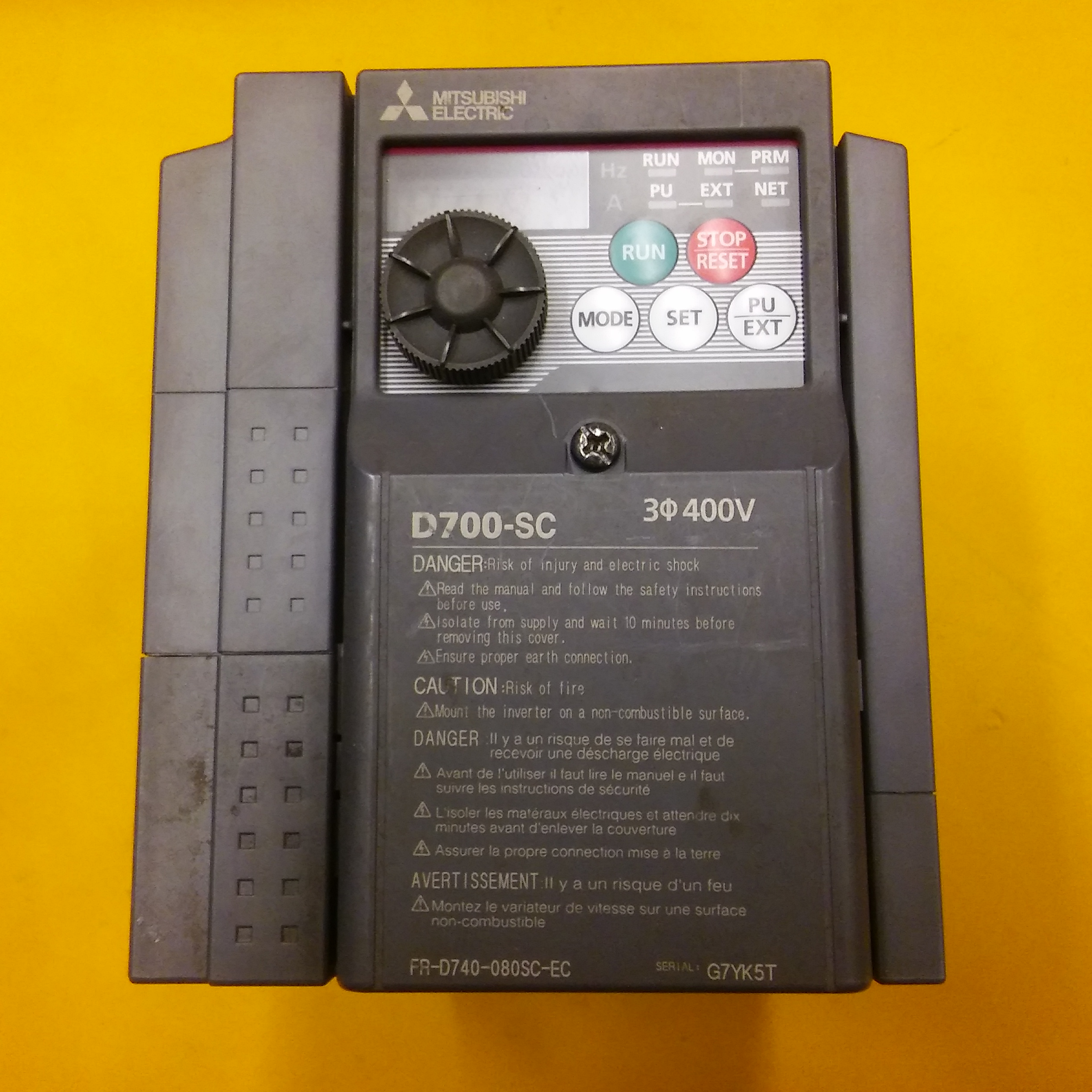 MITSUBISHI FR-D740-080SC-EC FR-D740 INVERTER D700 D700-SC 3X400V 3,7KW SÜRÜCÜ