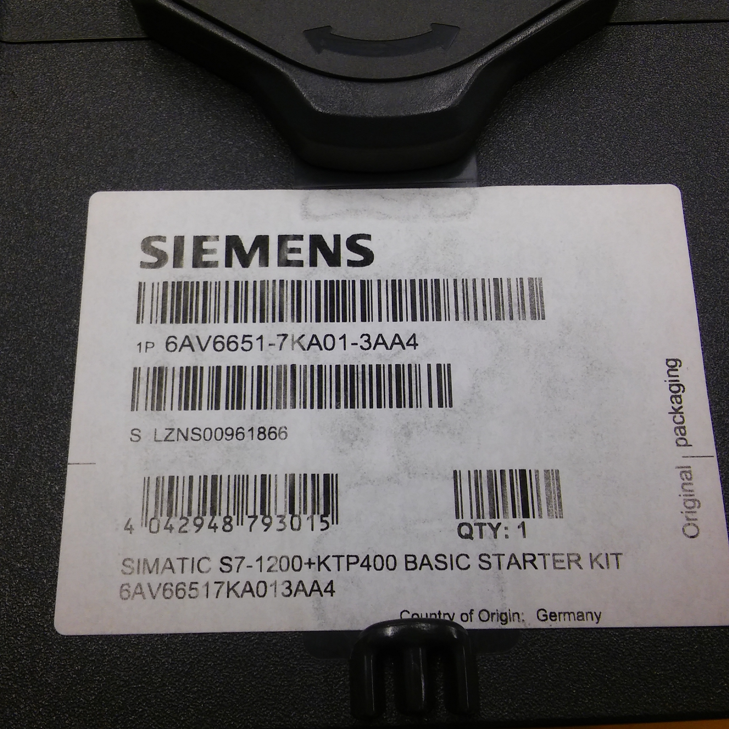 SIEMENS 6AV6651-7KA01-3AA4 6ES7 212-1BE40-0XB0 6AV2 123-2DB03-0AX0 6AV2123-2DB03-0AX0 6ES7 274-1XF30-0XA0 TAM TAKIM PLC EGİTİM SETİ SIFIR KUTULU