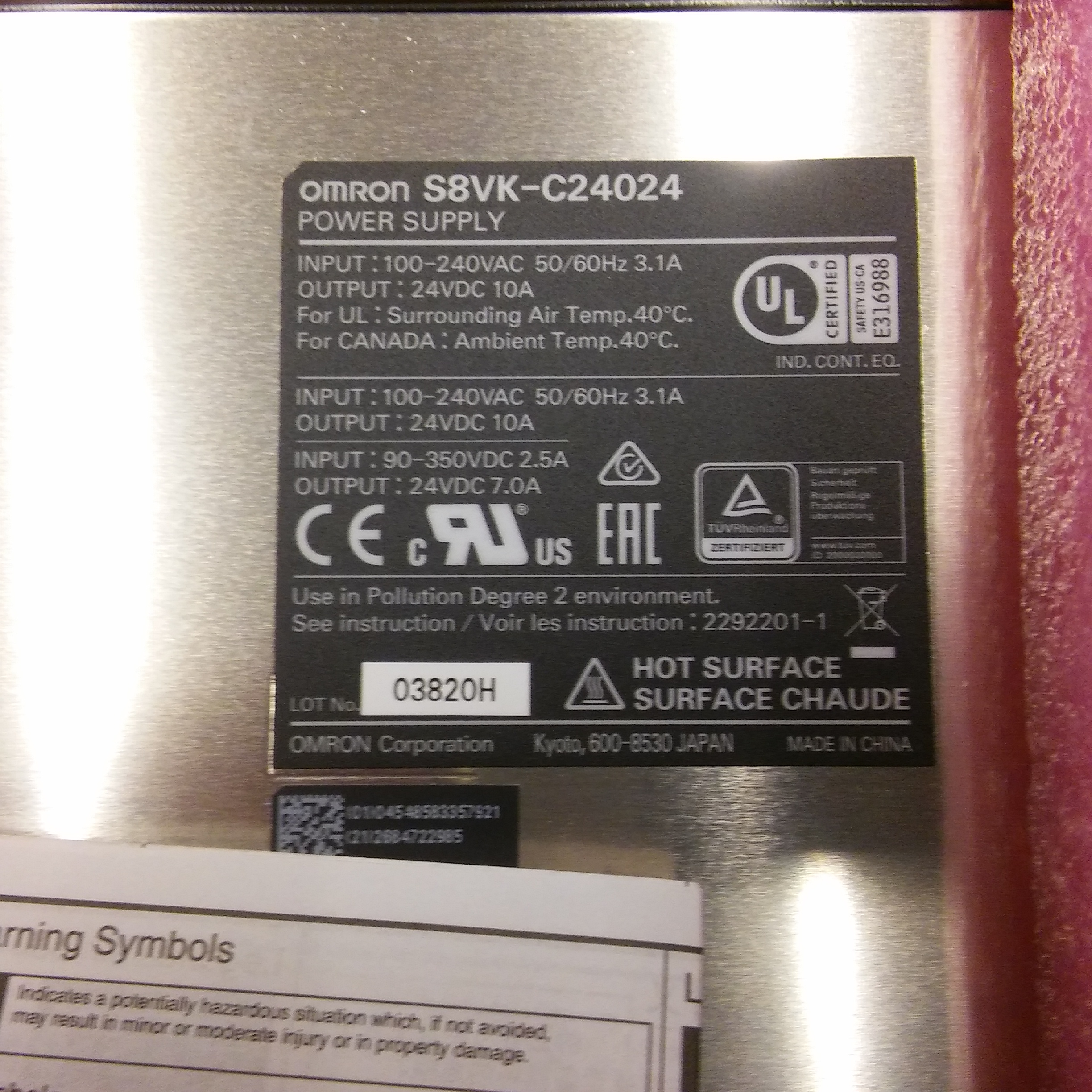 OMRON S8VK-C24024 24VDC 10A SIFIR KUTULU GÜÇ KAYNAĞI