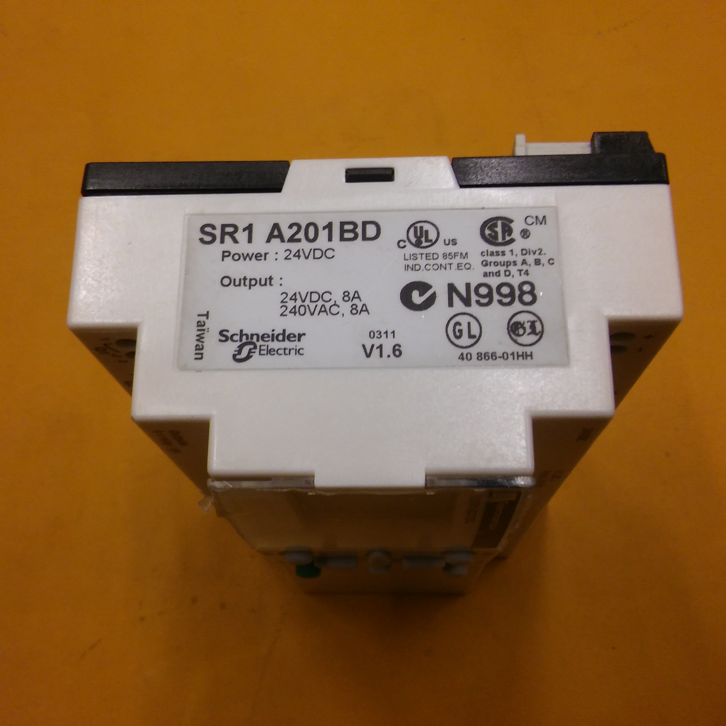 TELEMECANİQUE SR1 A201BD ZELİO LOGIC INPUT 24VDC  PLC CPU