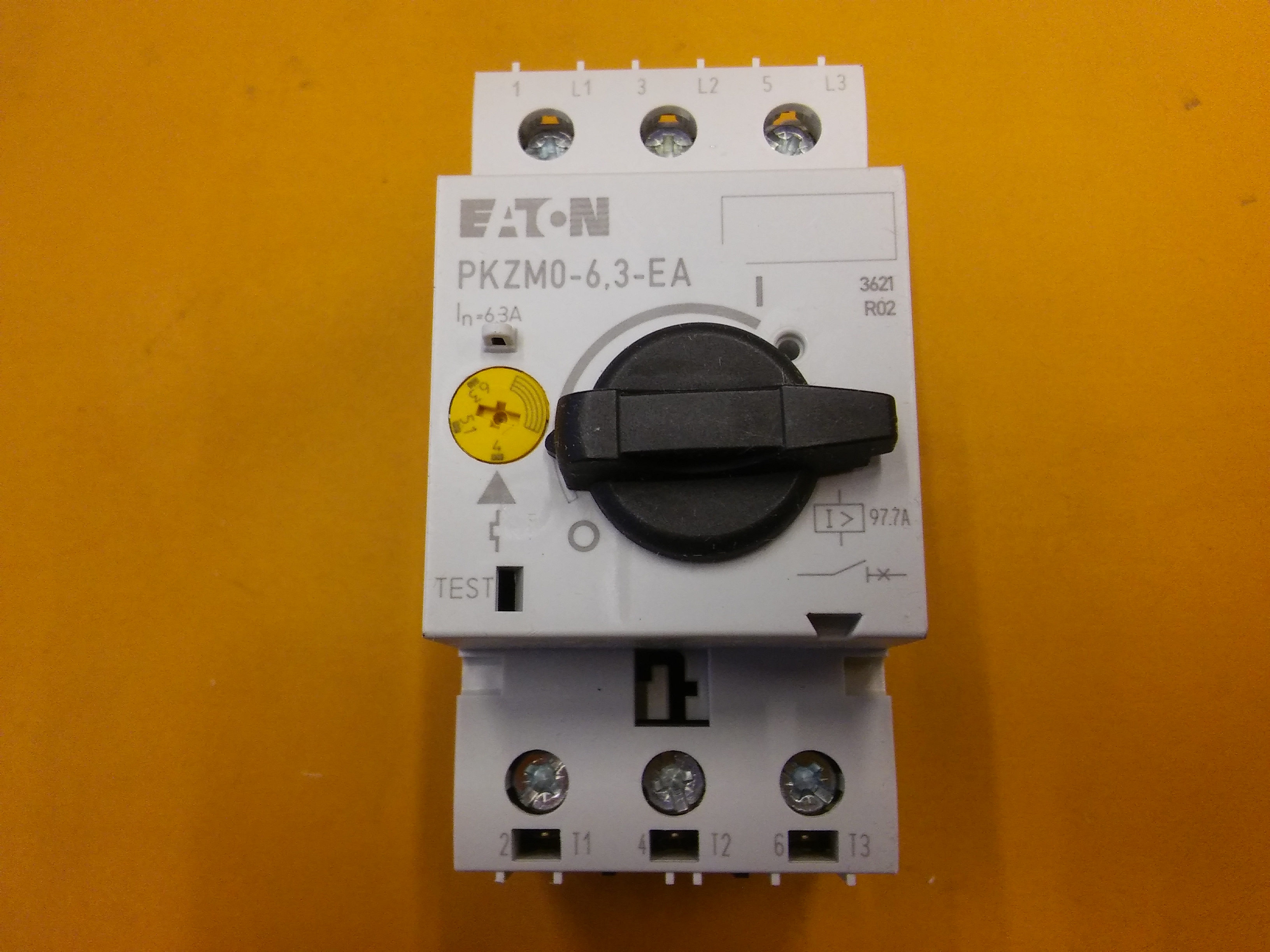 EATON PKZM0-6,3-EA Y7-189902 4,0-6,3A MOTOOR KORUMA ŞALTER TİPİ
