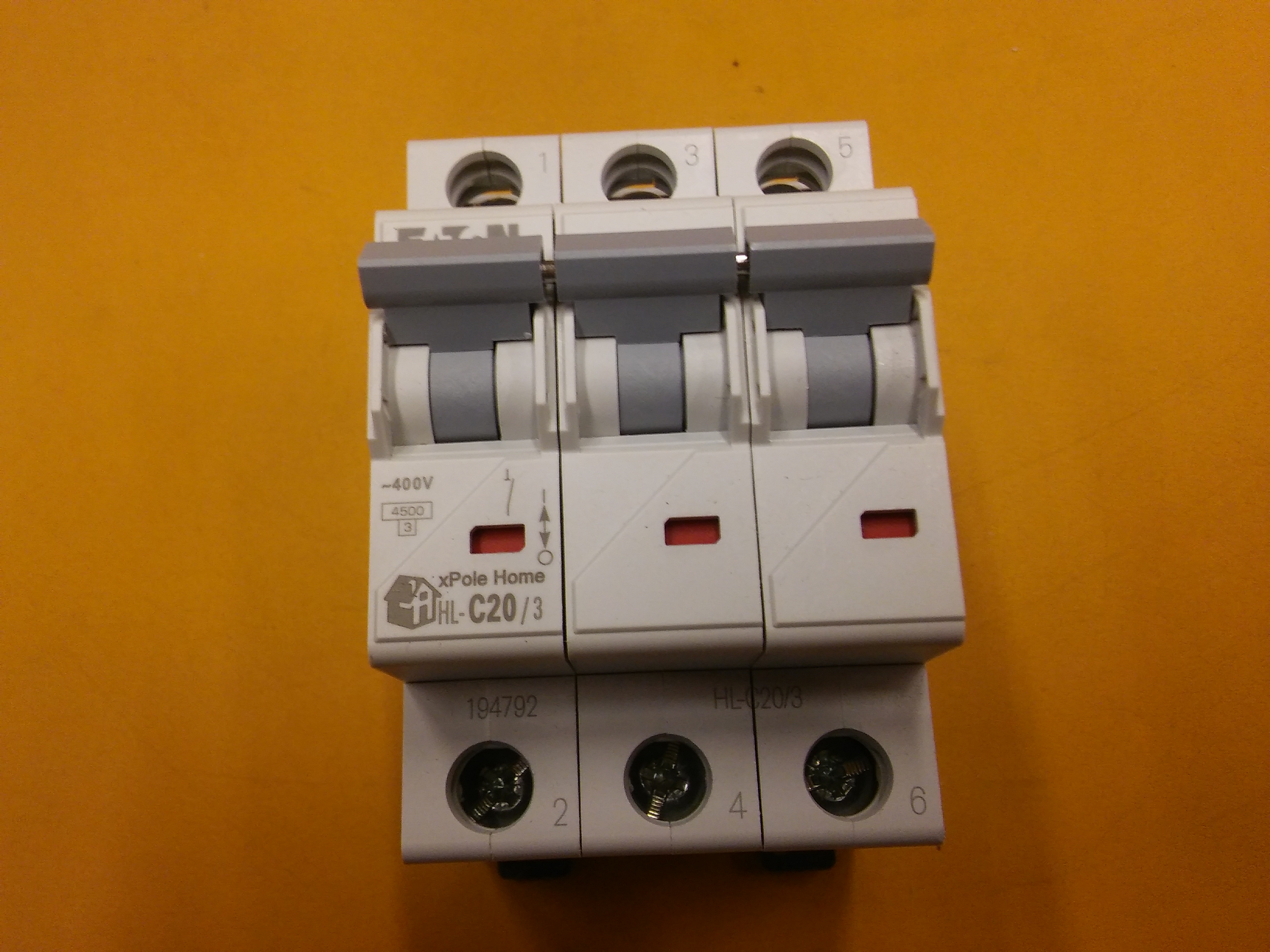 EATON HL-C20-3 HL-C20 194792 3X20 OTOMATİK SİGORTA