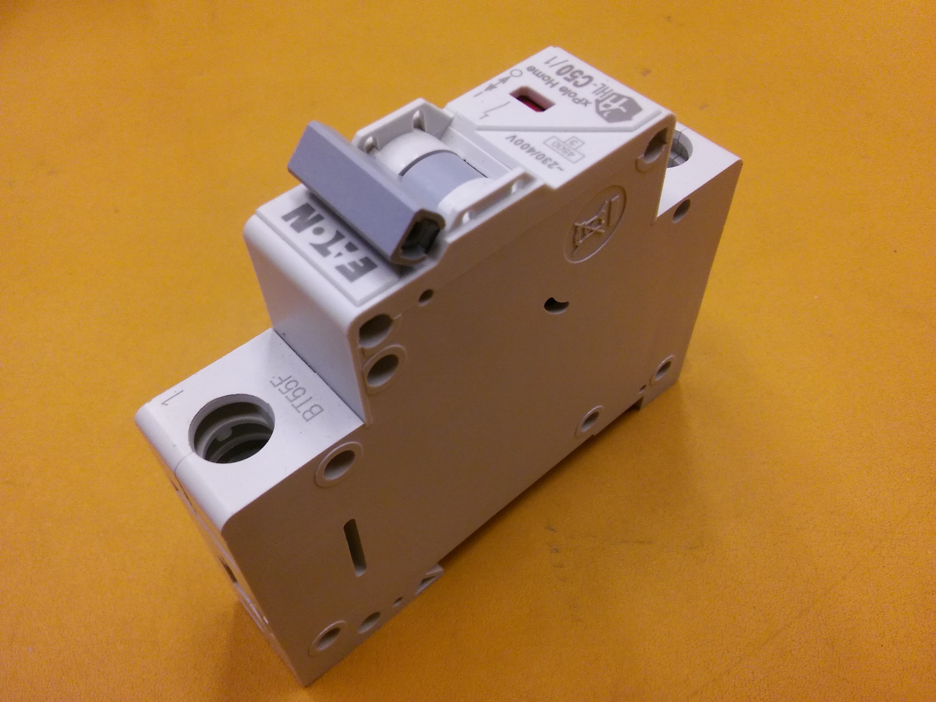 EATON HL-C50-1 194736 HL-C50 1X50A OTOMATİK SİGORTA
