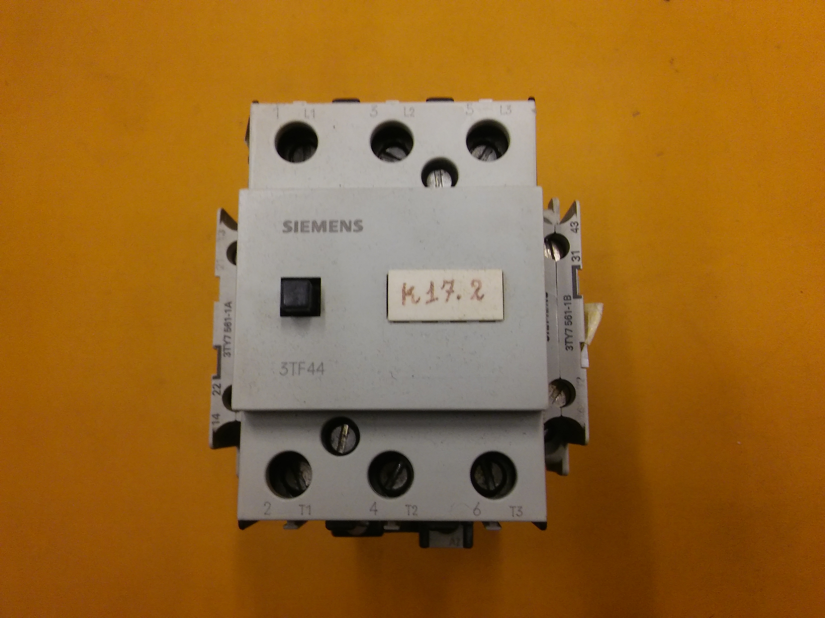 SIEMENS 3TF4422-0B 3TF44 15KW 24VDC KONTAKTÖR