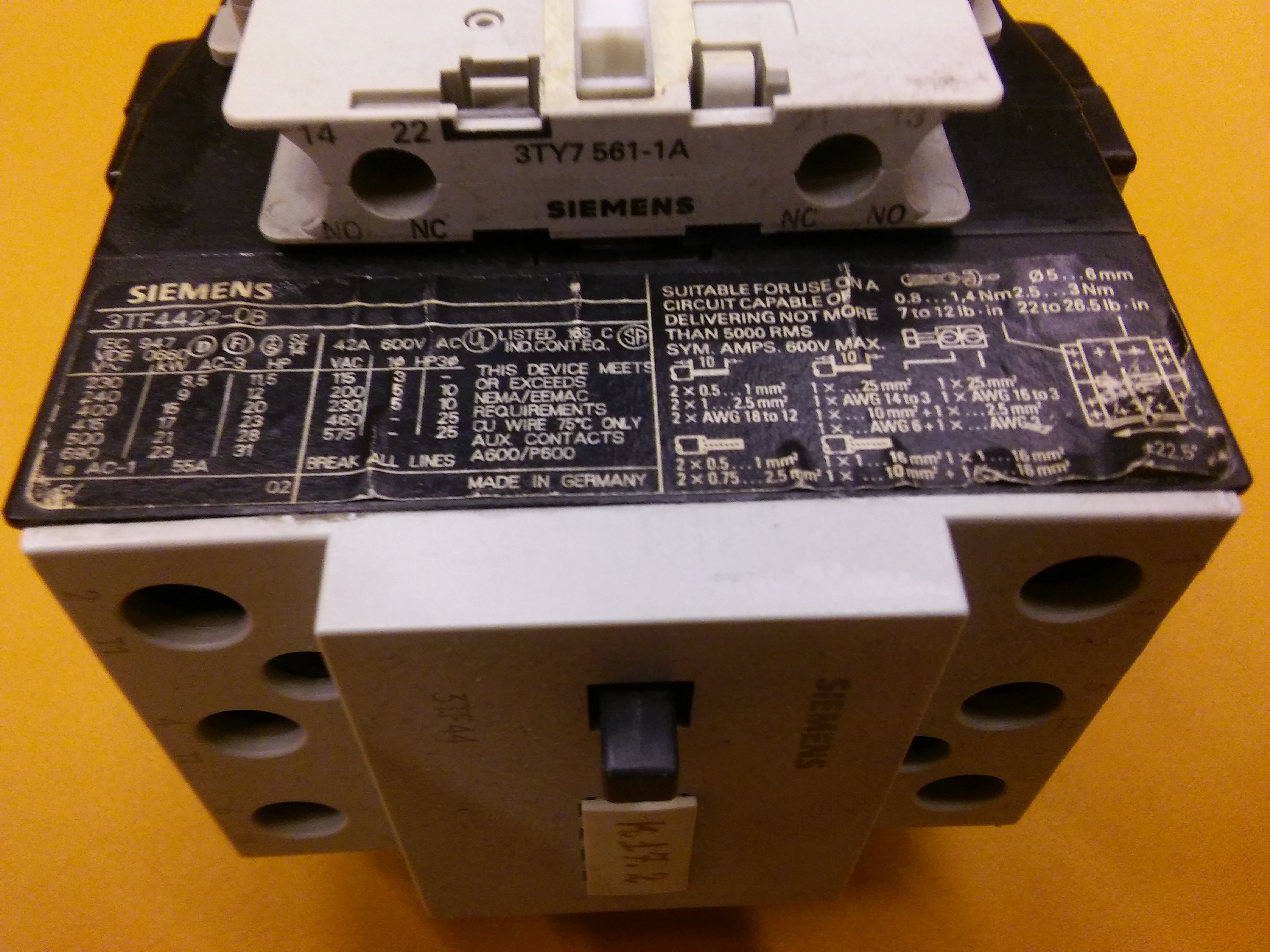 SIEMENS 3TF4422-0B 3TF44 15KW 24VDC KONTAKTÖR