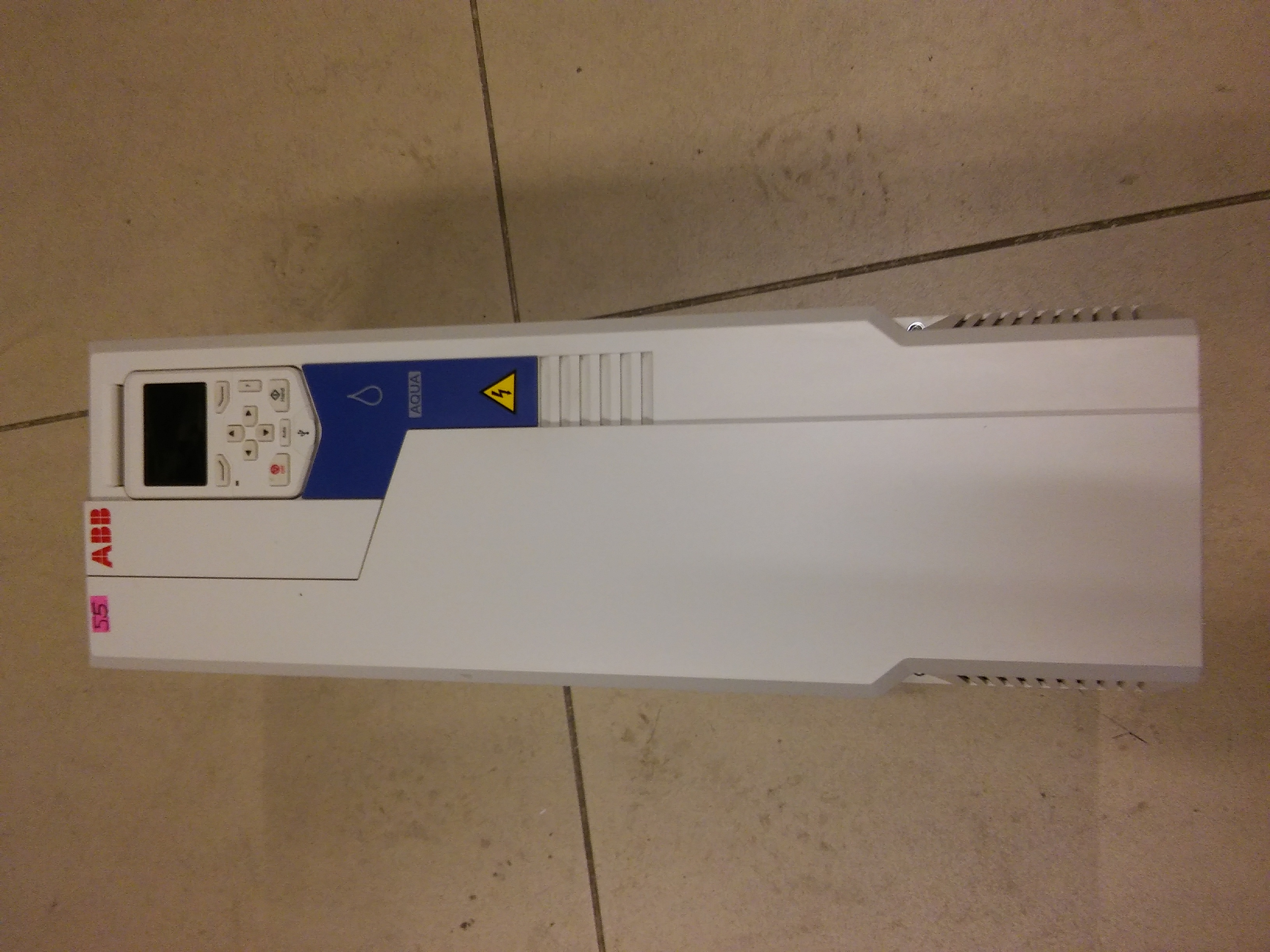 ABB ACQ580-01-106A-4-J400 ACQ580-01-106A-4 106A  AQUA  ACQ580 55KW SÜRÜCÜ