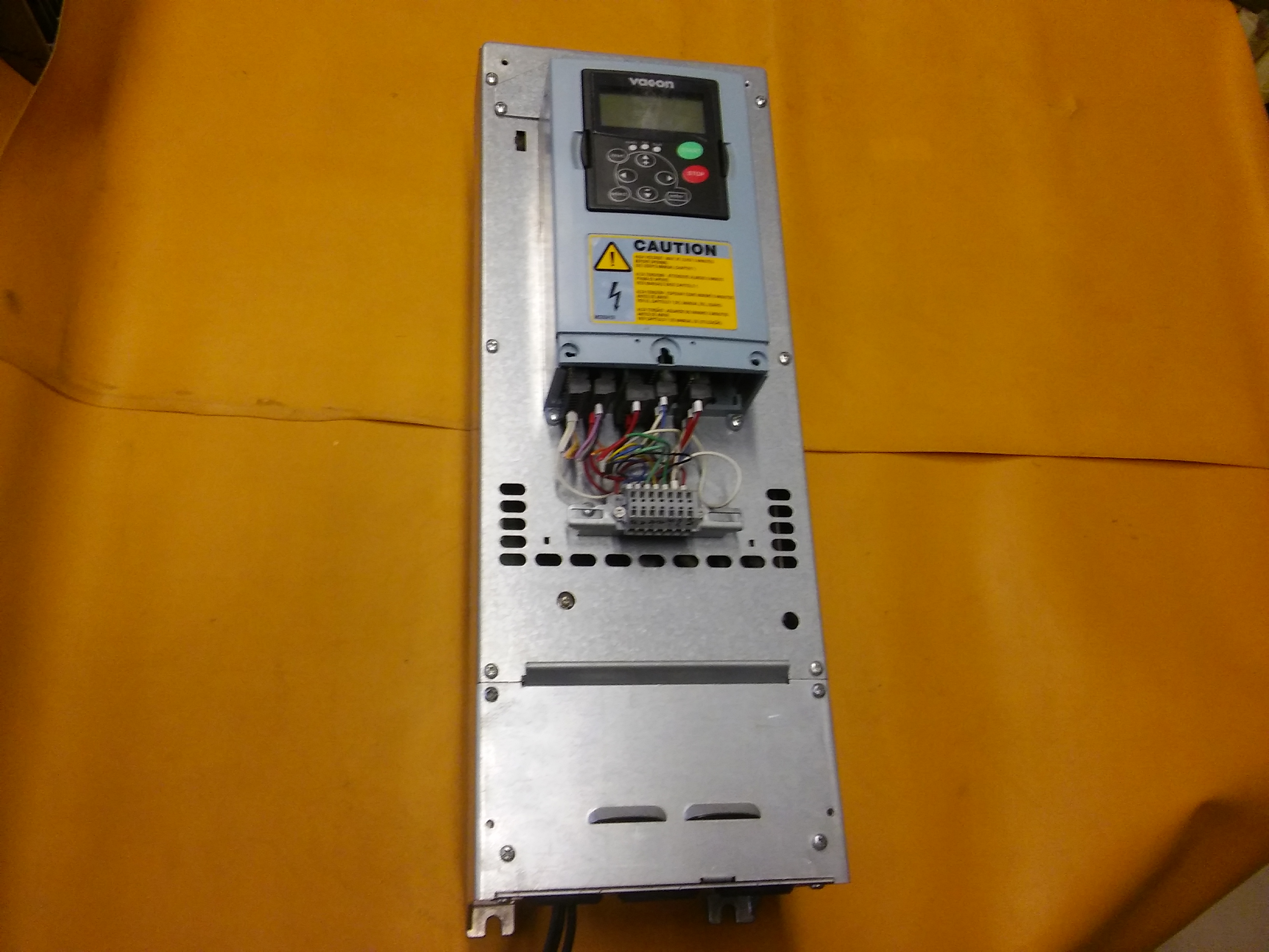 VACON PA003852H1SSS NXP00385A2 CPASA1A2A5 15KW SÜRÜCÜ