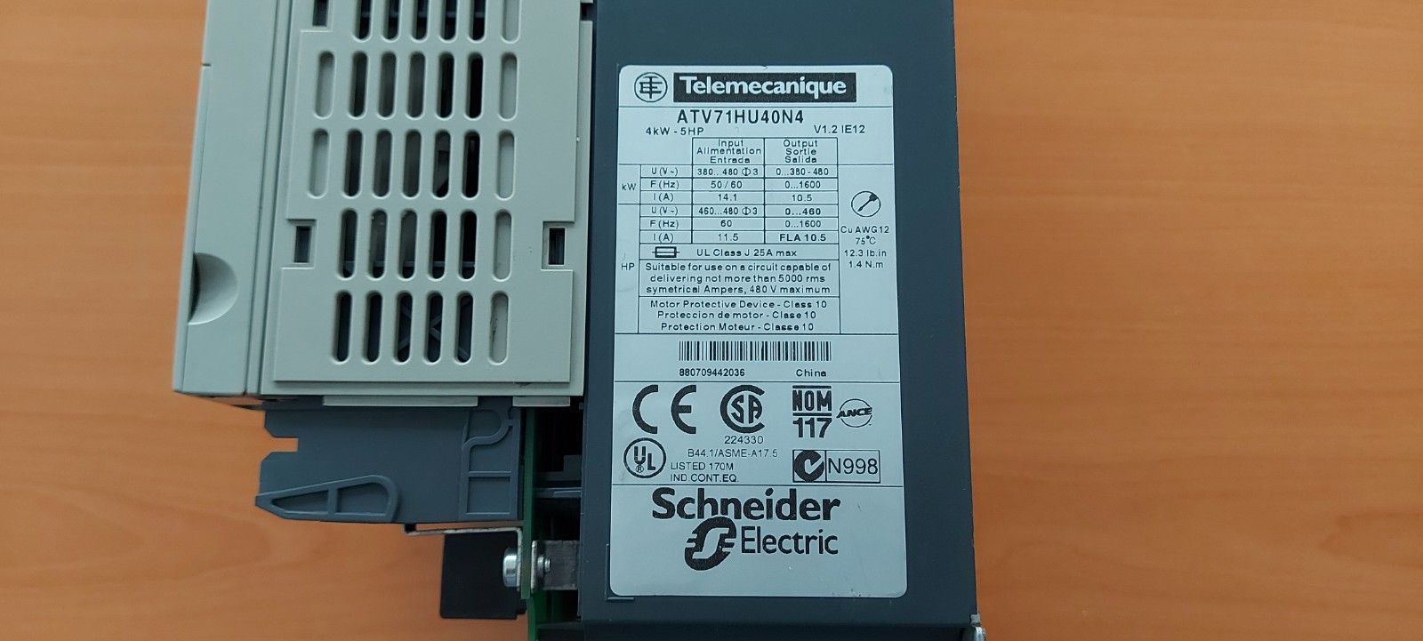 SCHNEİDER ATV71HU40N4 ATV71HU40N4Z ATV71HU30N4 ATV71HU22N4 ATV71 KONTROL KARTI VE SÜRÜCÜ