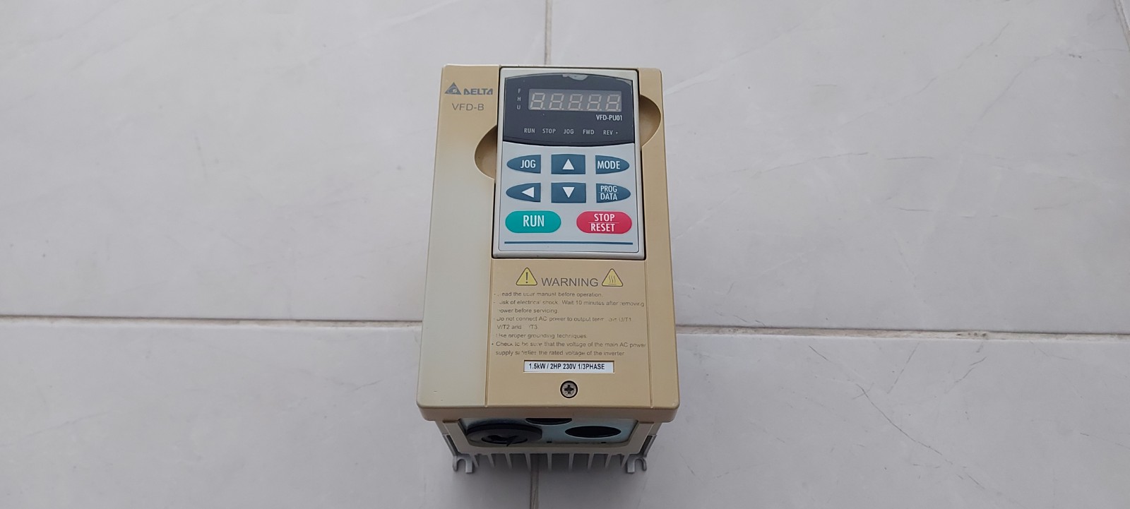 DELTA VFD015B21A VFD-B VFDB 1.5 KW SÜRÜCÜ