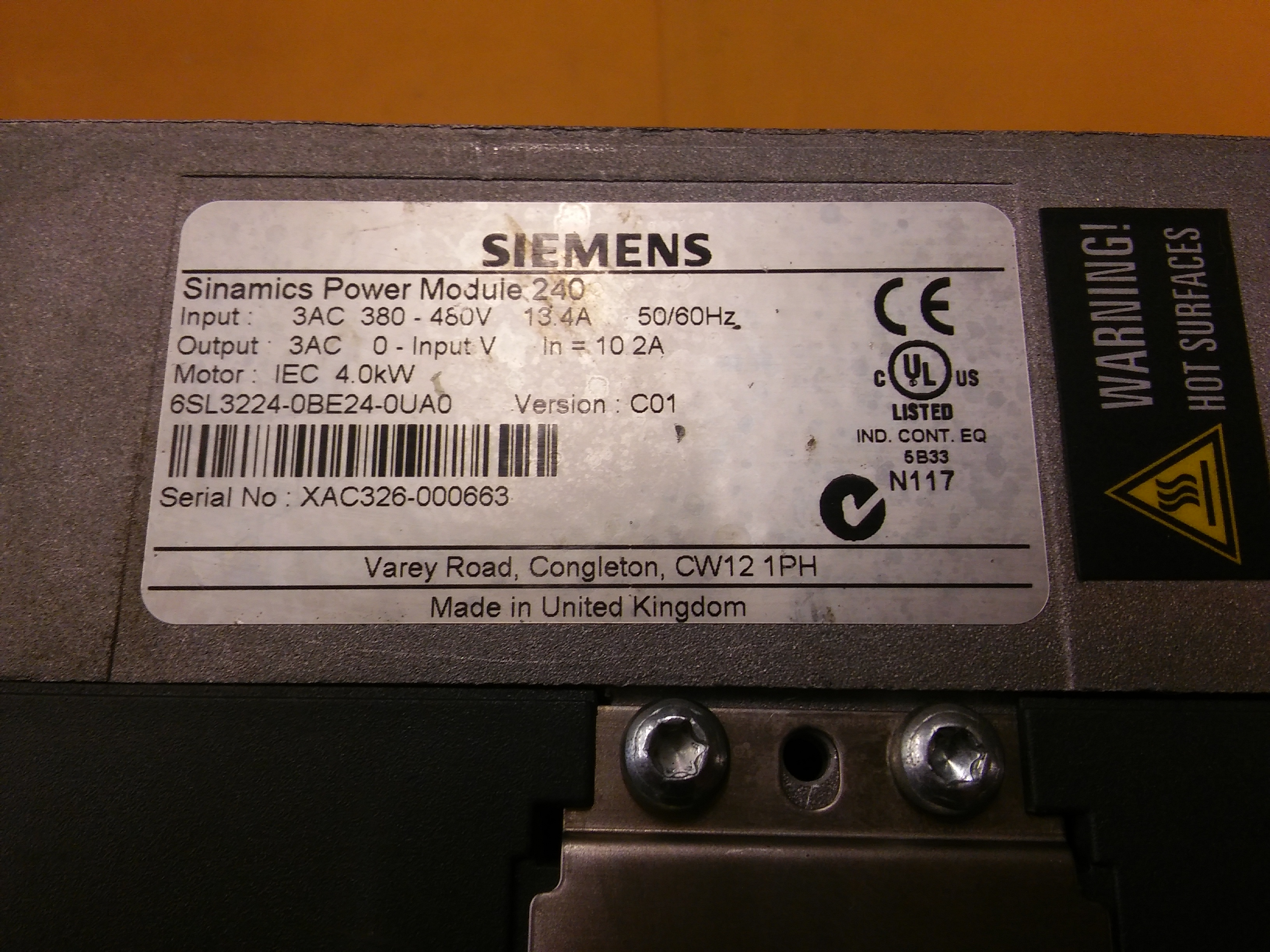SIEMENS 6SL3224-0BE24-0UA0 SİNAMİCS POWER MODÜL 240 4,0KW GÜÇ MODÜLÜ SÜRÜCÜ
