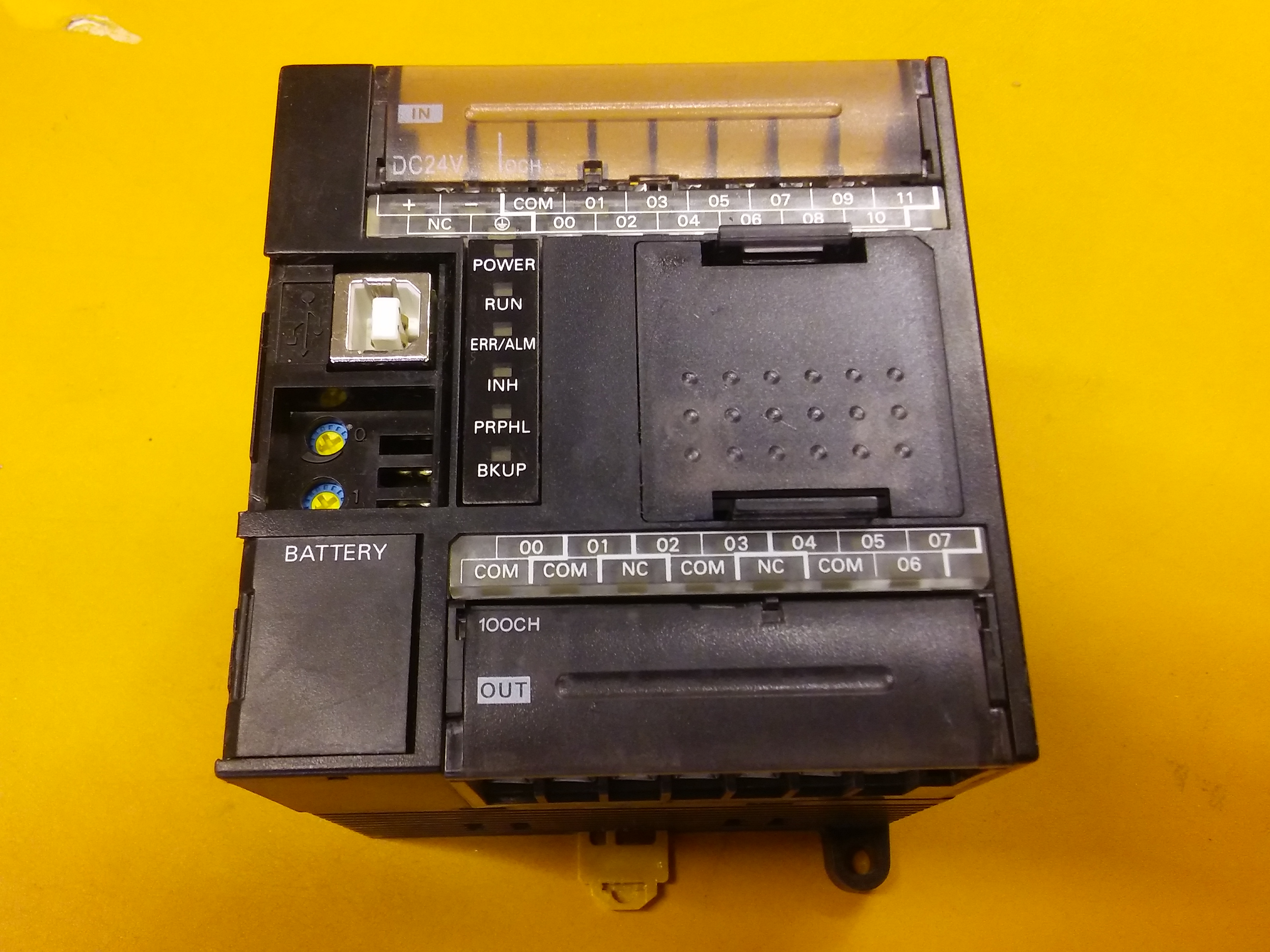 OMRON CP1E-N20DT1-D CP1E PLC