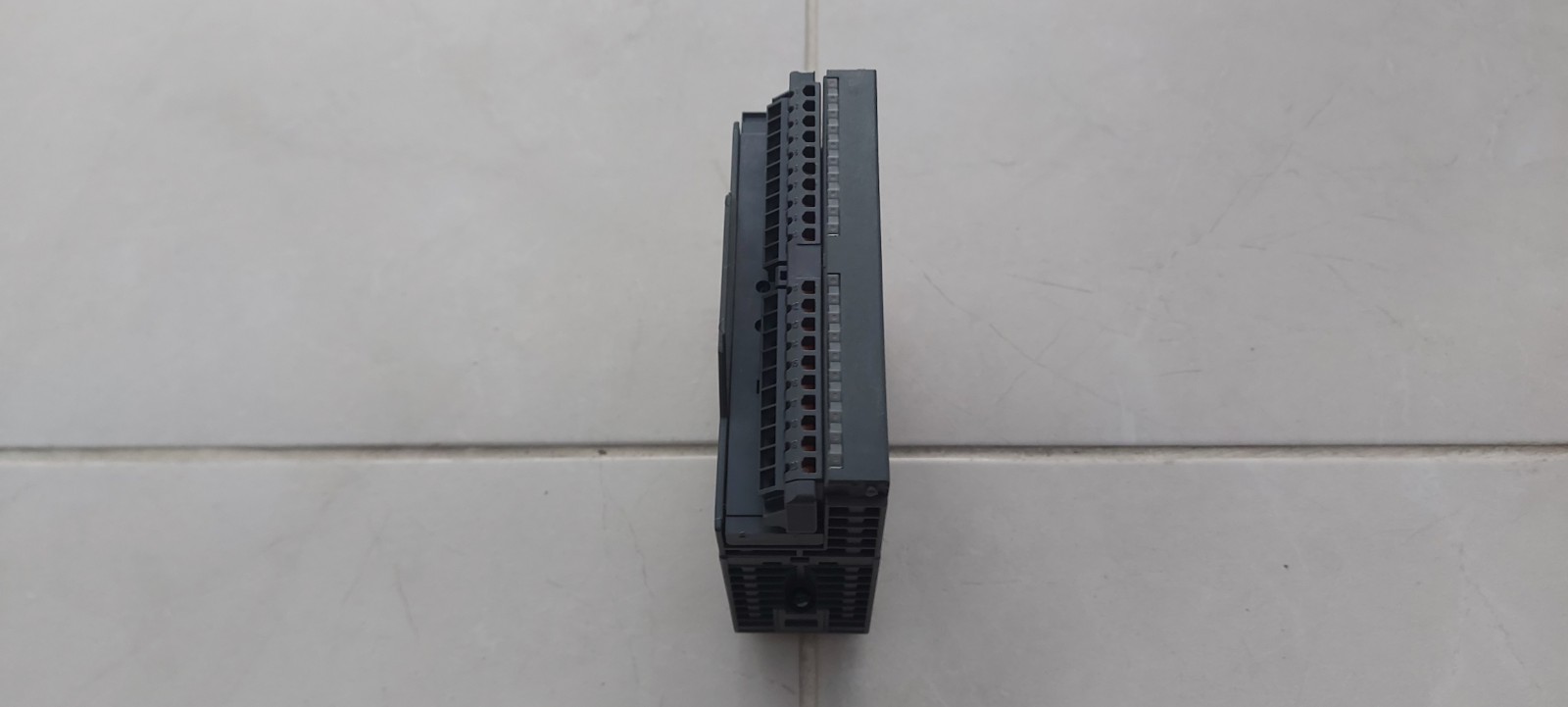 SİEMENS 6ES7 331-7HF01-0AB0 6ES7331-7HF01-0AB0 S7 300 PLC MODUL