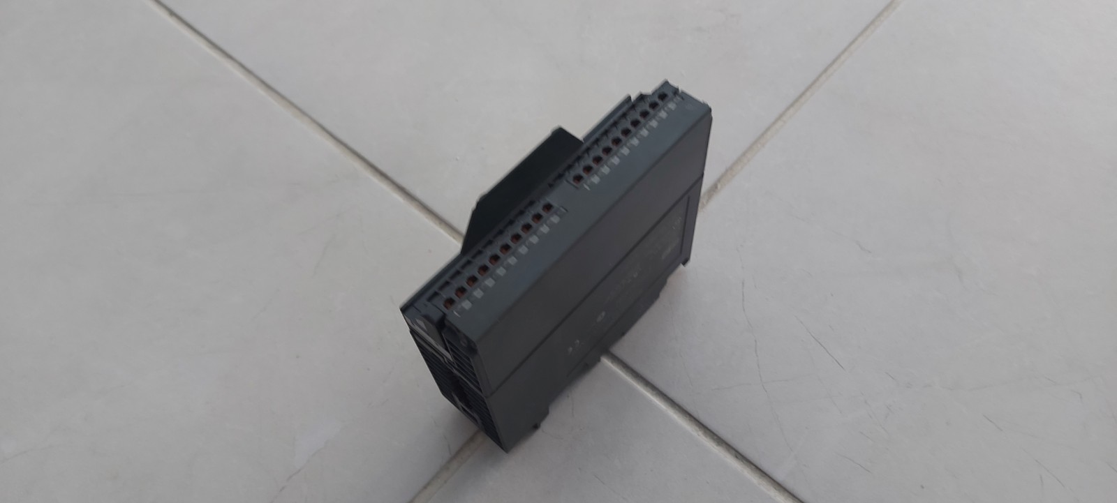 SİEMENS 6ES7 331-7HF01-0AB0 6ES7331-7HF01-0AB0 S7 300 PLC MODUL