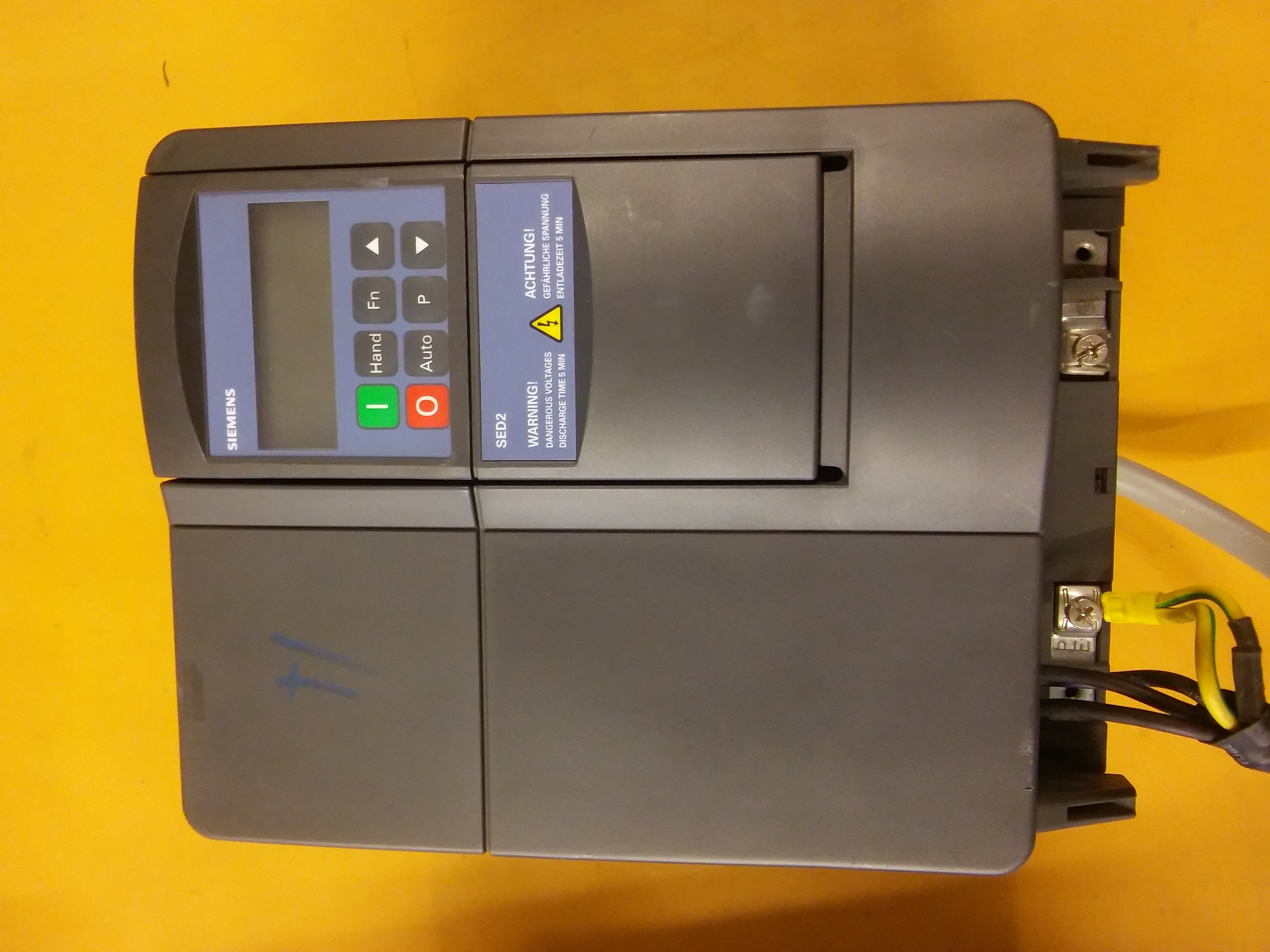 SIEMENS 6SE6436-2BD27-5CA0 7,5KW 6SE6406-2FB03-2CD0  EMC FİLTER VE 7,5KW SÜRÜCÜ