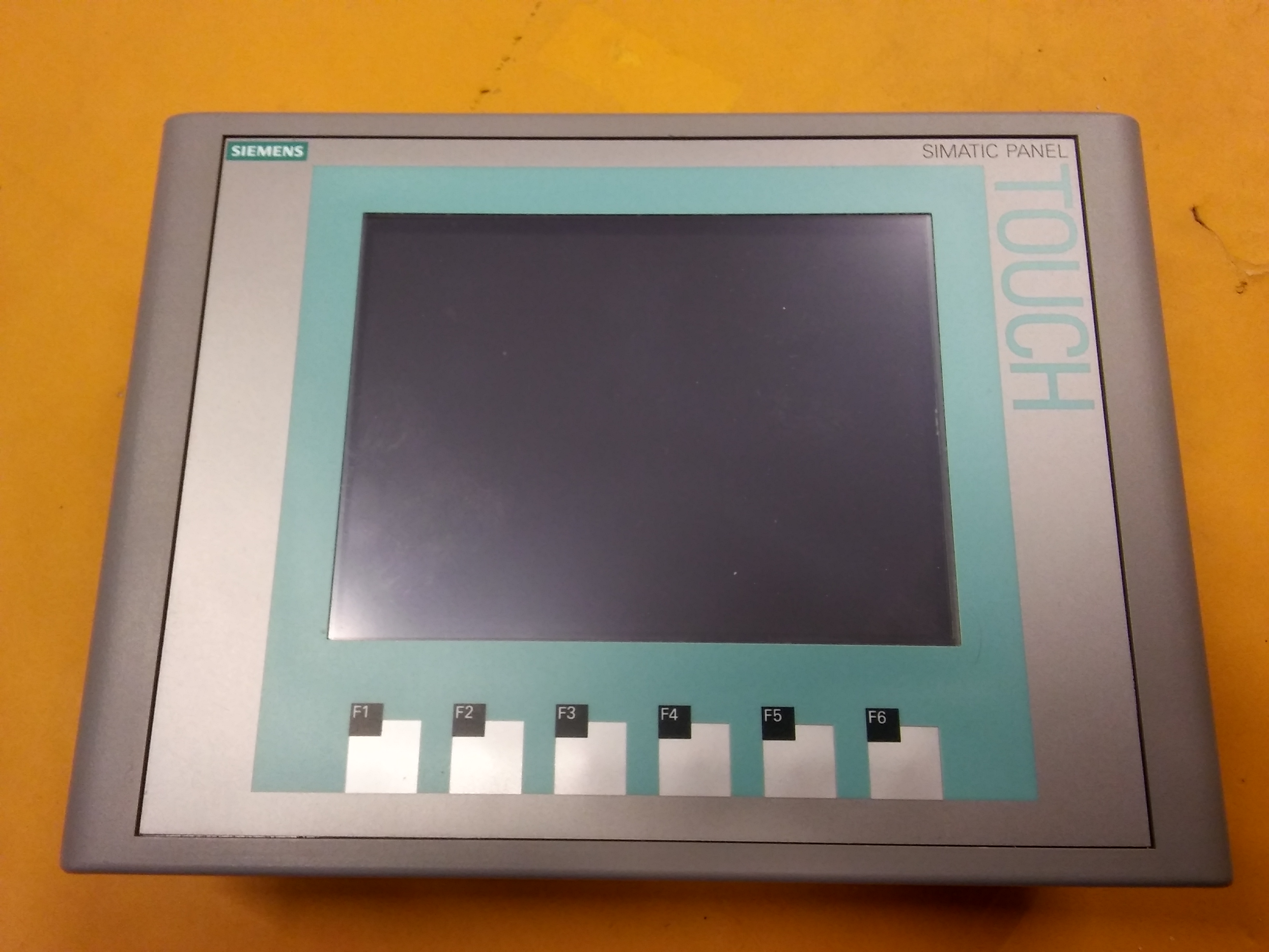 SIEMENS 6AV6 647-0AC11-3AX0 6AV6647-0AC11-3AX0 KTP600 SIMATIC TOUCH PANEL