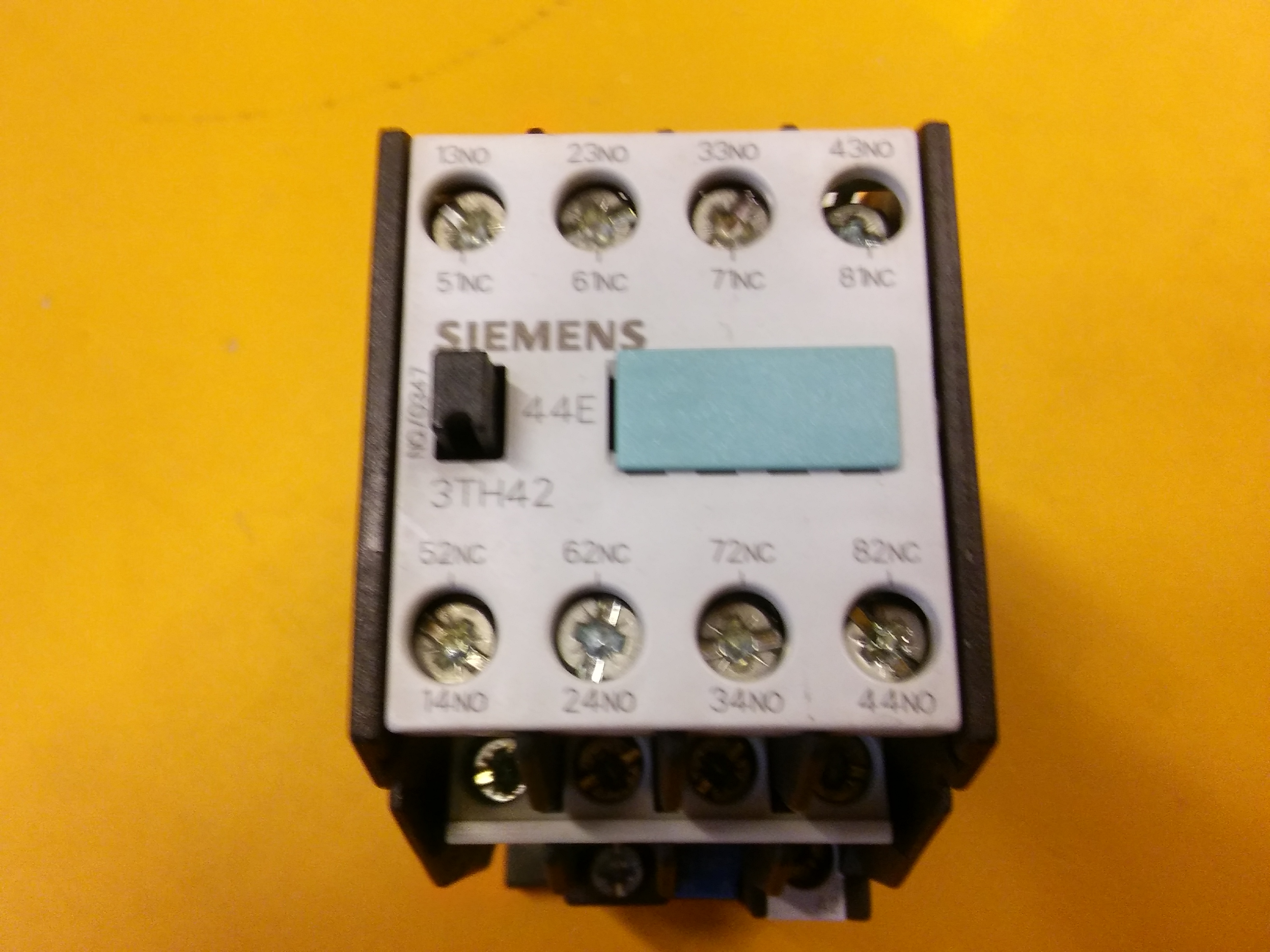 SIEMENS 3TH4244-0A 3TH42 44E 4 KUTUPLU 4 NC KONTAKLI KONTAKTÖR