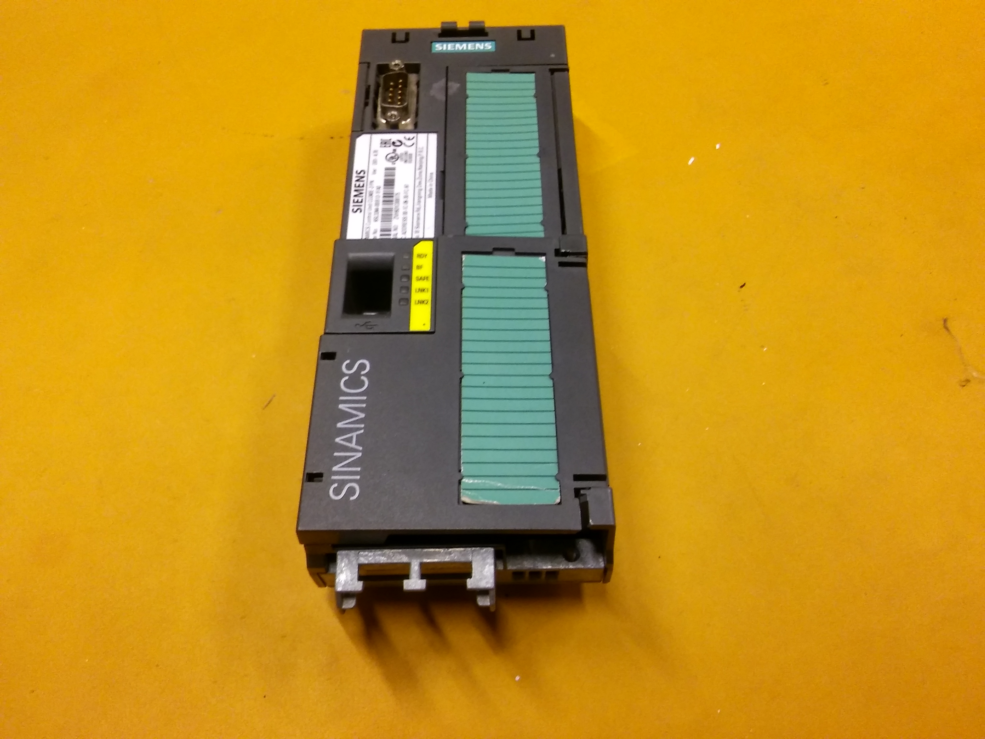 SIEMENS 6SL3244-0BB12-1FA0 SINAMICS CU240E-2 PN PROFİNET KONTROL ÜNİTESİ
