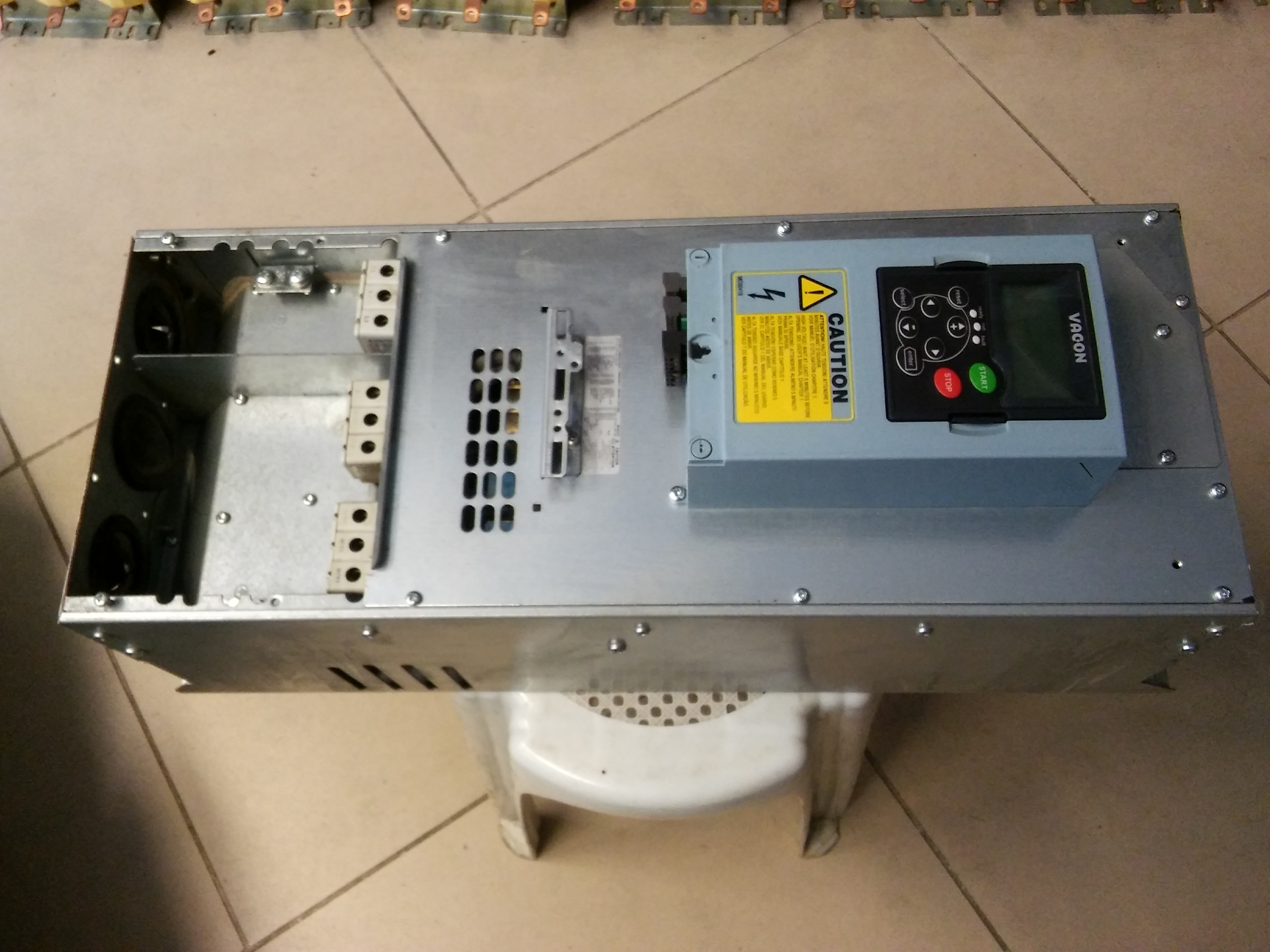 VACON NXS01055A2H0SSVA1A2 NXS01055A NXS 45 55KW SÜRÜCÜ