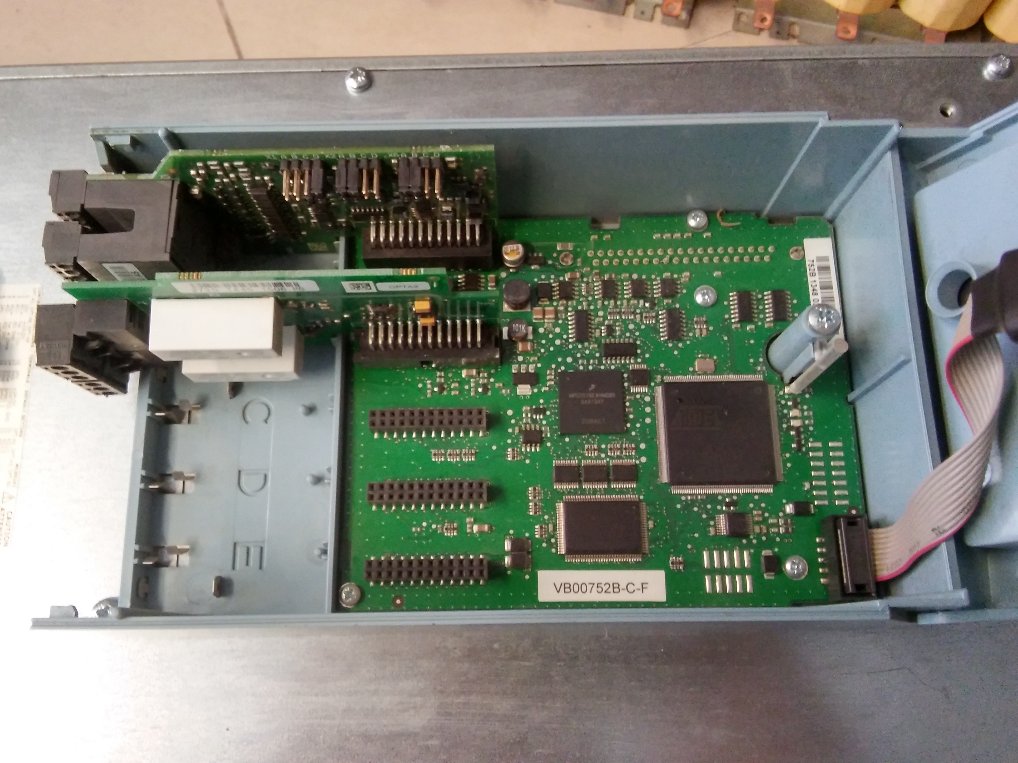 VACON NXS01055A2H0SSVA1A2 NXS01055A NXS 45 55KW SÜRÜCÜ