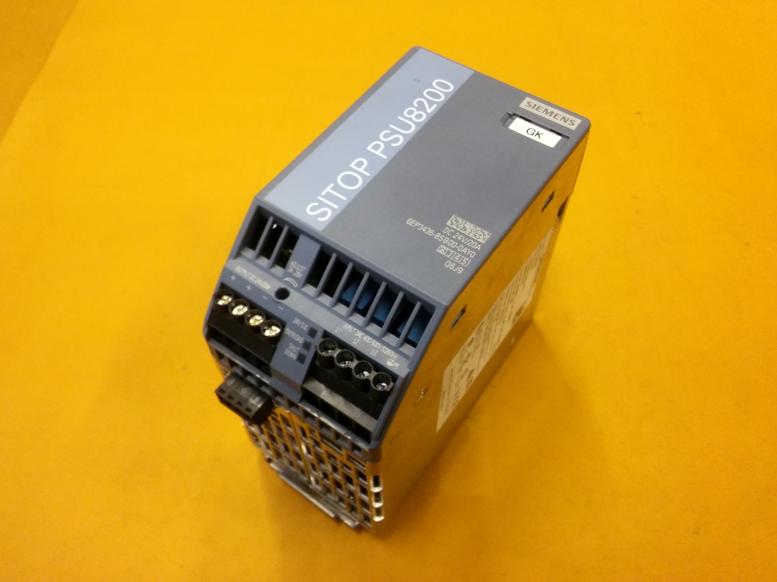 SIEMENS 6EP3436-8SB00-0AY0 STOP MODULAR PSU8200 3FAZ GİRİŞLİ 500V 24VDC 20A GÜÇ KAYNAĞI