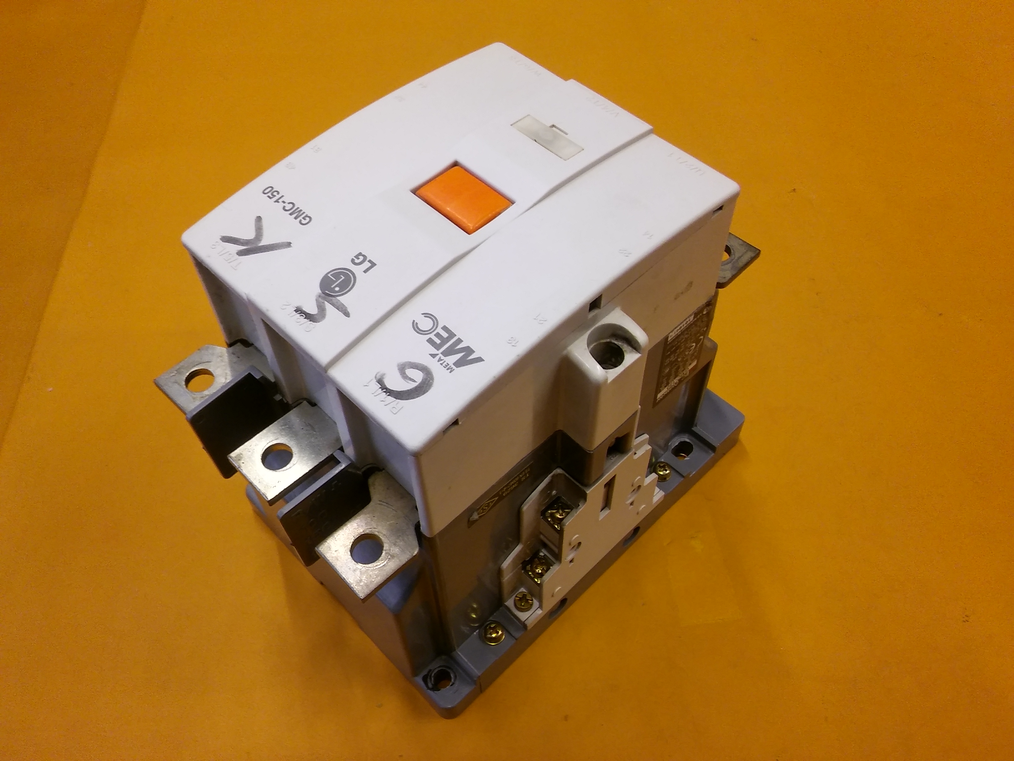 MEC GMC-150 LG GMC-150 75KW 250A SERBEST VOLTAJLI KONTAKTÖR