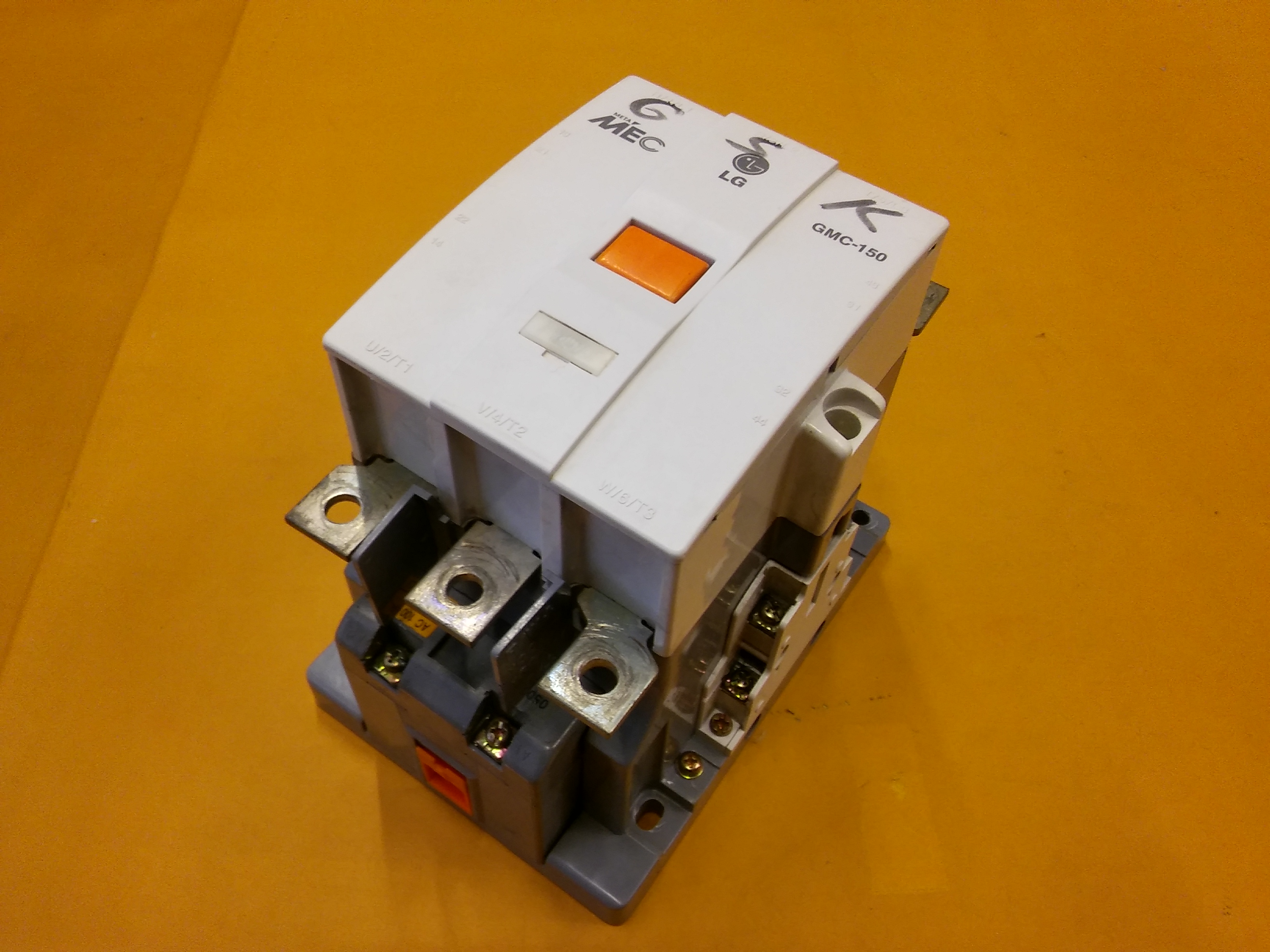 MEC GMC-150 LG GMC-150 75KW 250A SERBEST VOLTAJLI KONTAKTÖR