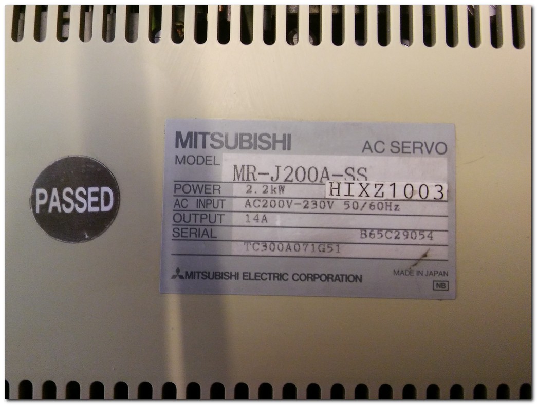 MİTSUBİSHİ MR-J200A-SS 2,2KW  SERVO SÜRÜCÜ VE MİTSUBİSHİ HA-RH223RCK 2,2KW SERVO MOTOR TAKIM