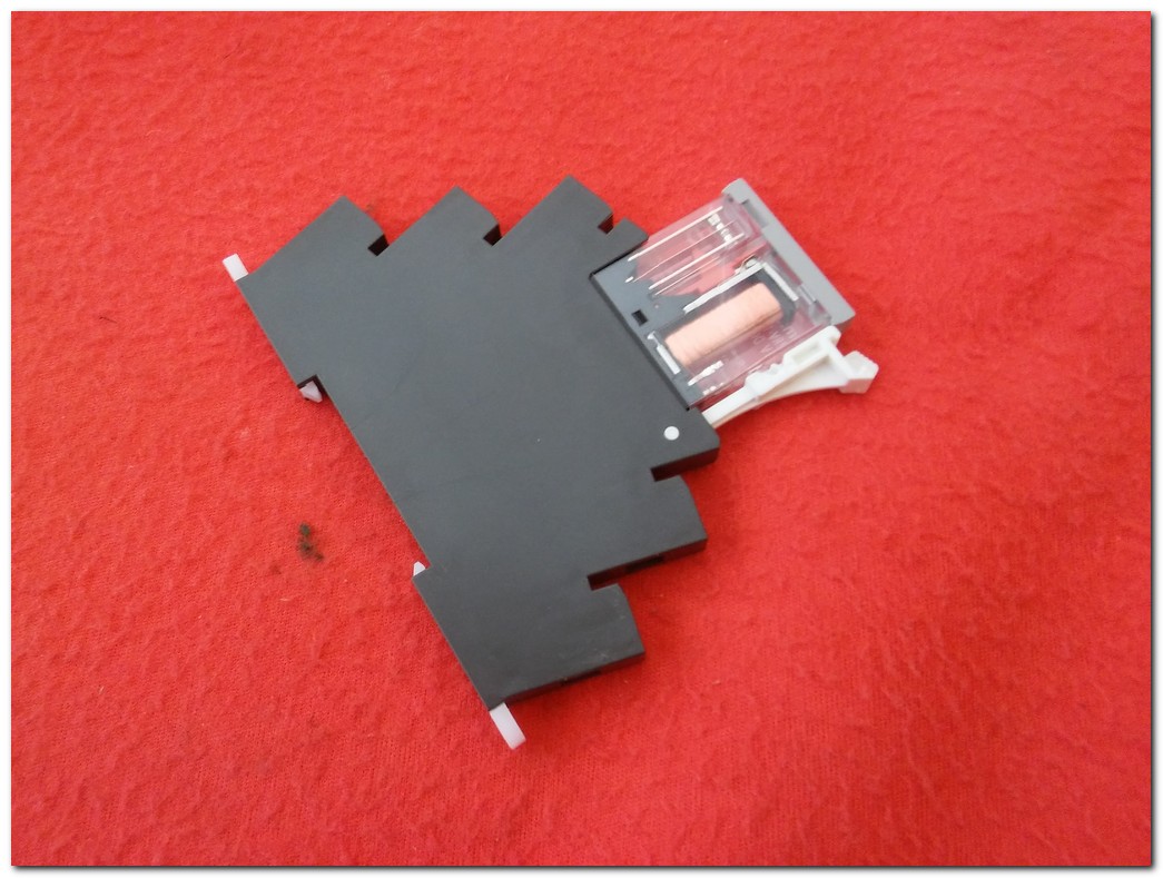 OMRON G2RV-SR700 24VDC G2RV-1-S-G 21VDC SIFIR KUTULU SLİM RÖLE VE SÖKETİ