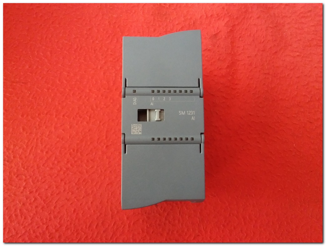 SİEMENS 6ES7 231-4HD32-0XB0 6ES7231-4HD32-0XB0 SM 1231 AI SIMATİC S7-1200 ANALOG GİRİŞ ÇIKIŞ MODÜLÜ
