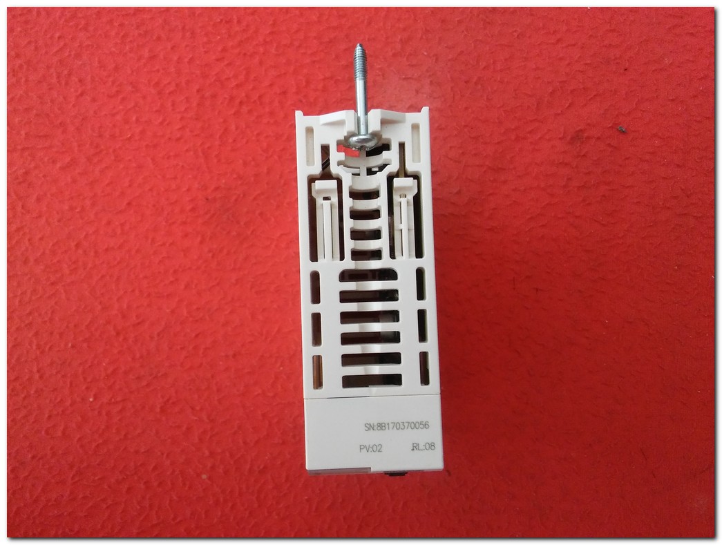 SCHNEİDER BMXDDO3202K 0,1 A 32 ÇIKIŞ TRANSİSTÖR DİJİTAL ÇIKIŞ MODÜLÜ