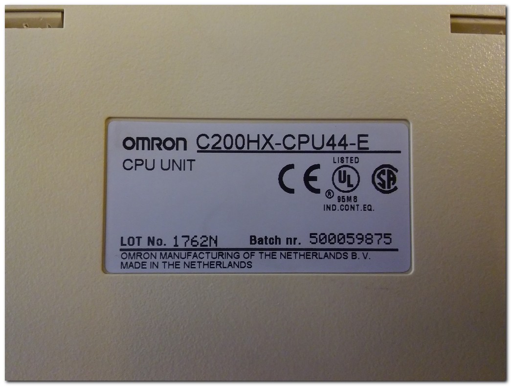 OMRON C200HX-CPU44-E CPU44-E C200HE-CPU32 CPU44  CPU UNIT