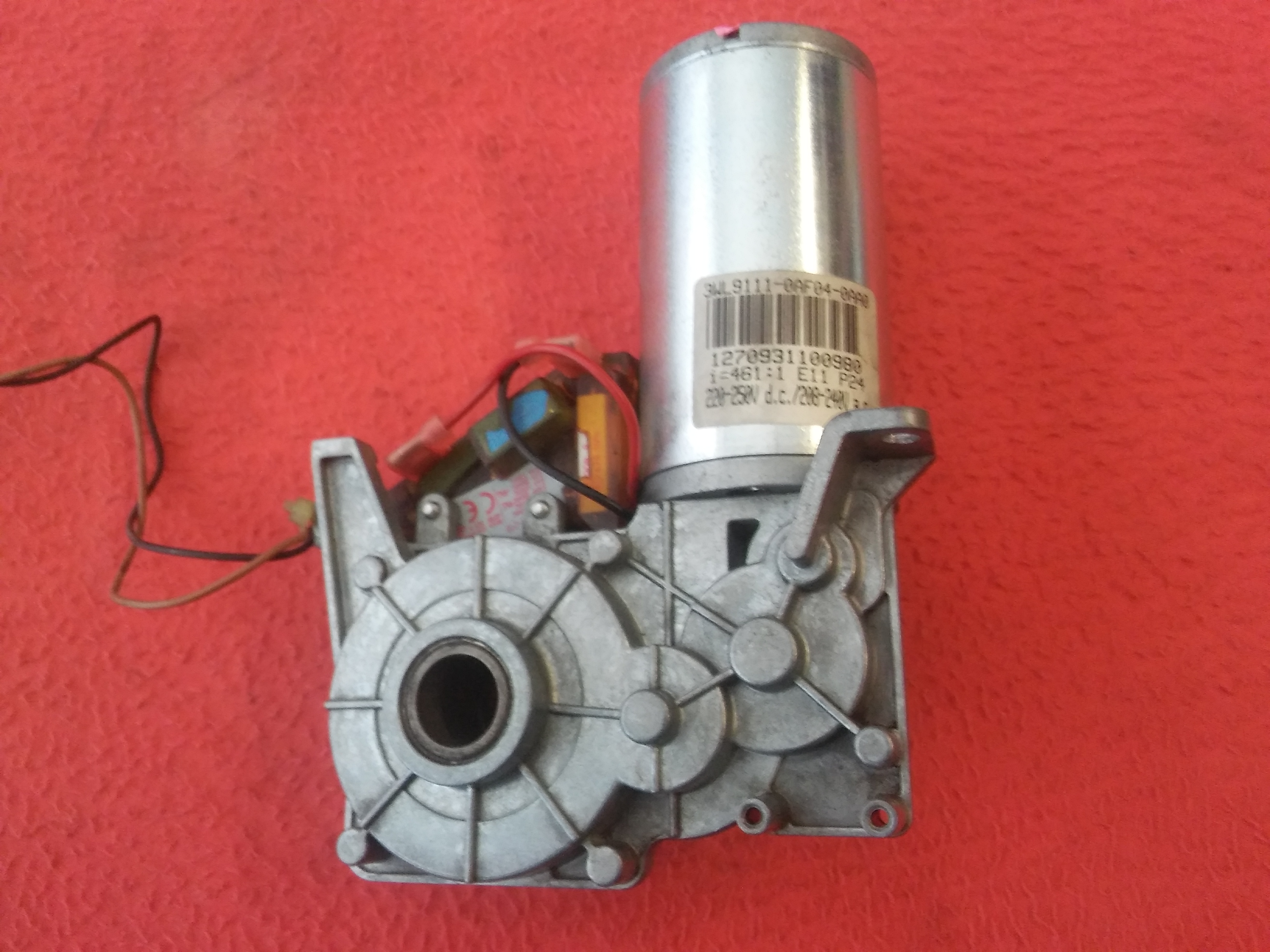 SIEMENS 3WL9111-0AF04-0AA0  3WL MASTERPACK  MOTOR MAKANİZMASI