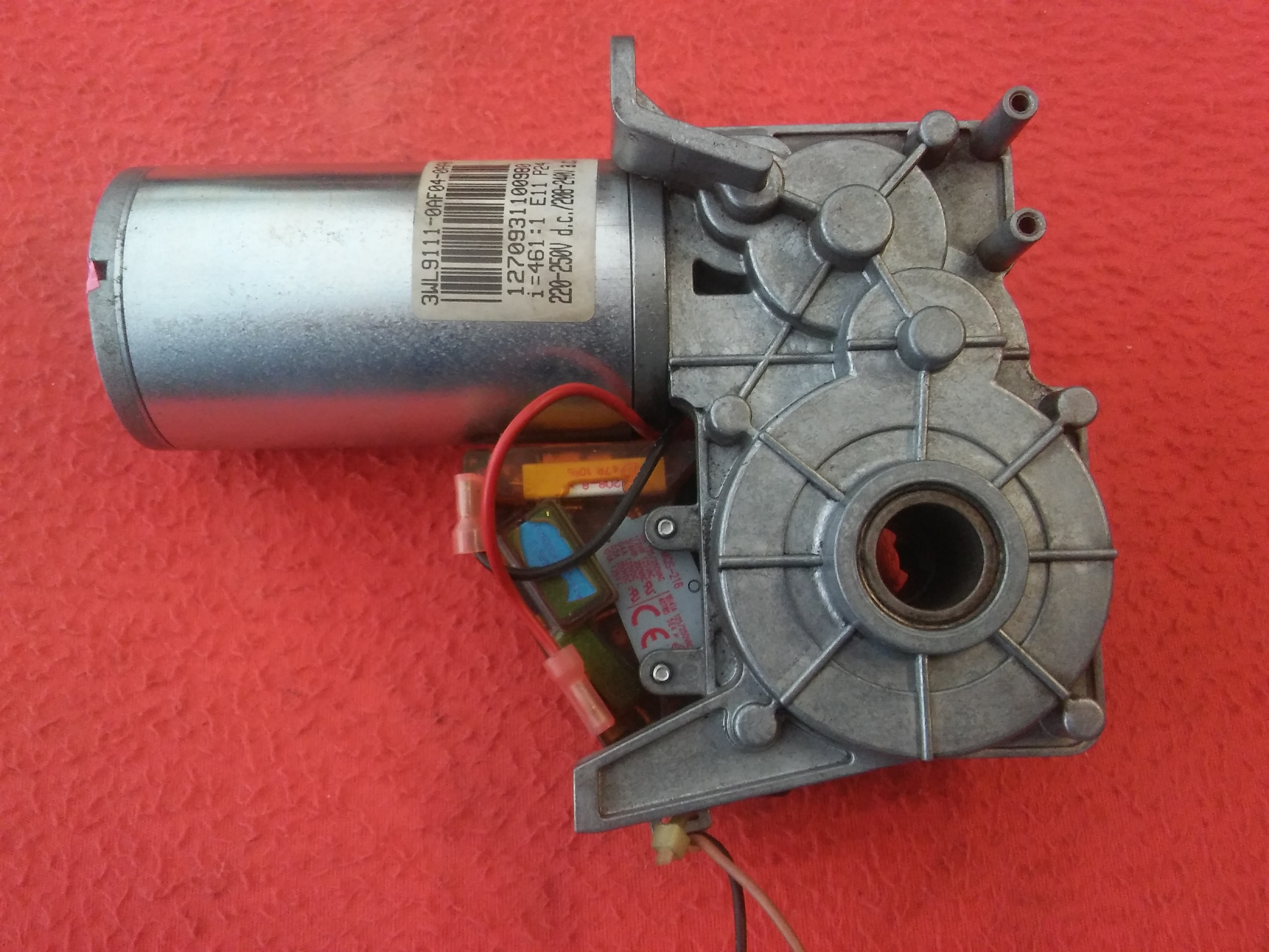 SIEMENS 3WL9111-0AF04-0AA0  3WL MASTERPACK  MOTOR MAKANİZMASI
