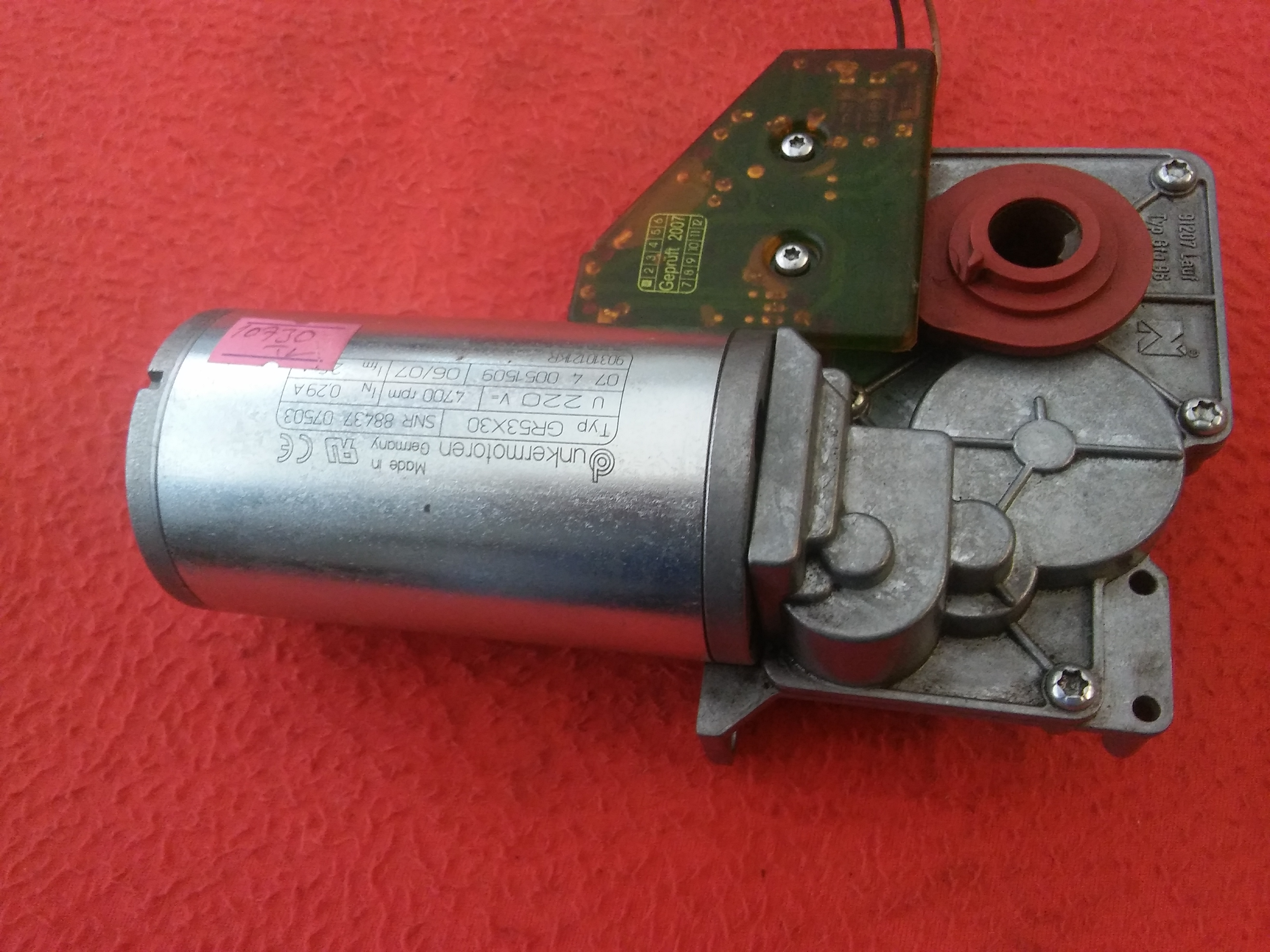 SIEMENS 3WL9111-0AF04-0AA0  3WL MASTERPACK  MOTOR MAKANİZMASI