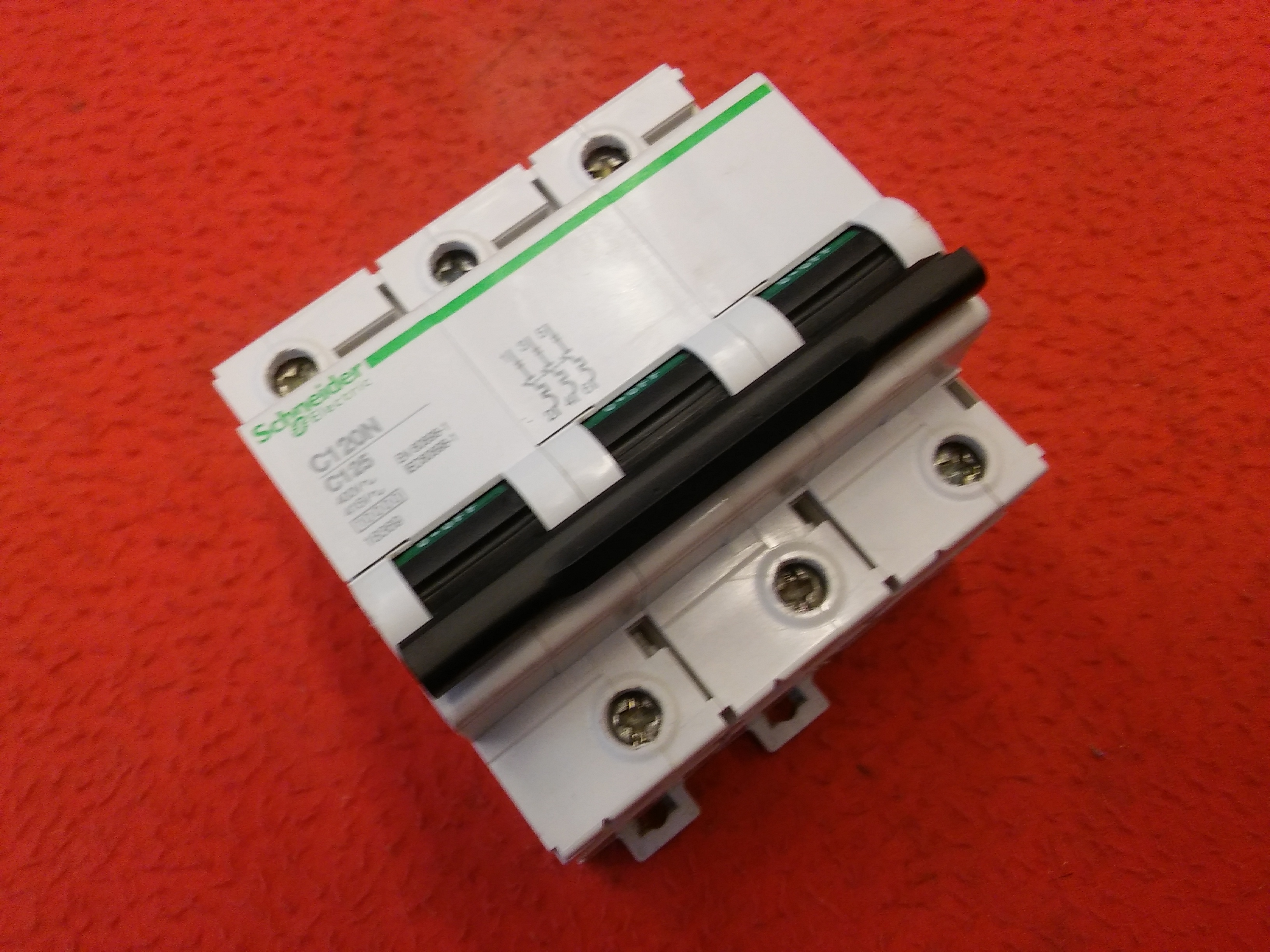 SCHNEİDER C120N C125 3X125 125 AMPER SİGORTA