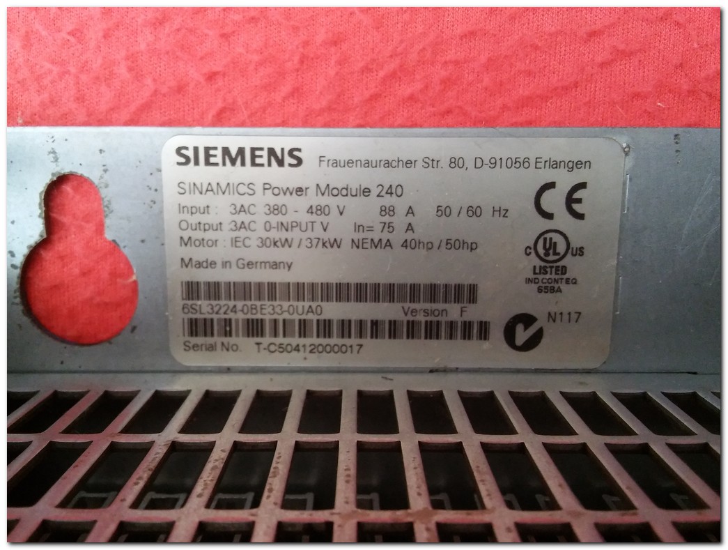 SIEMENS 6SL3224-0BE33-0UA0  6SL3224-0BE32-2AA0 SINAMICS POWER MODULE 240 37 KW  SÜRÜCÜ