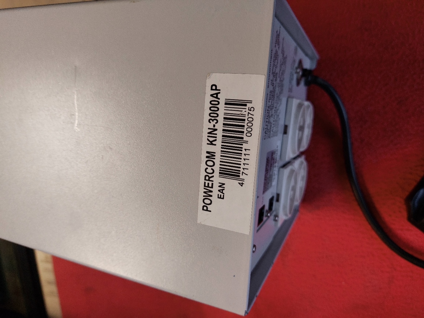 POWERCOM KIN-3000AP AUTPUT AC 220V 13,6A  18020W/3000VA UPS GÜÇ KAYNAGI 4 AKÜLÜ 48V INPUT