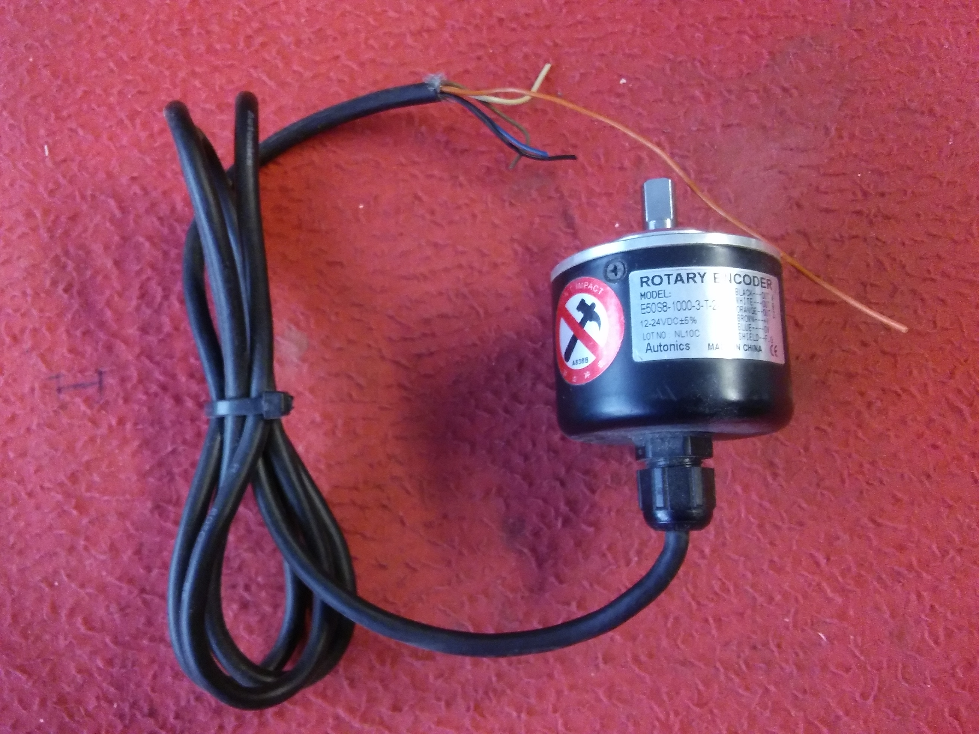 ROTARY E50S8-1000-3-T-24 12-24VDC 50MM MİL 1000PPR ARTIRIMLI ENCODER