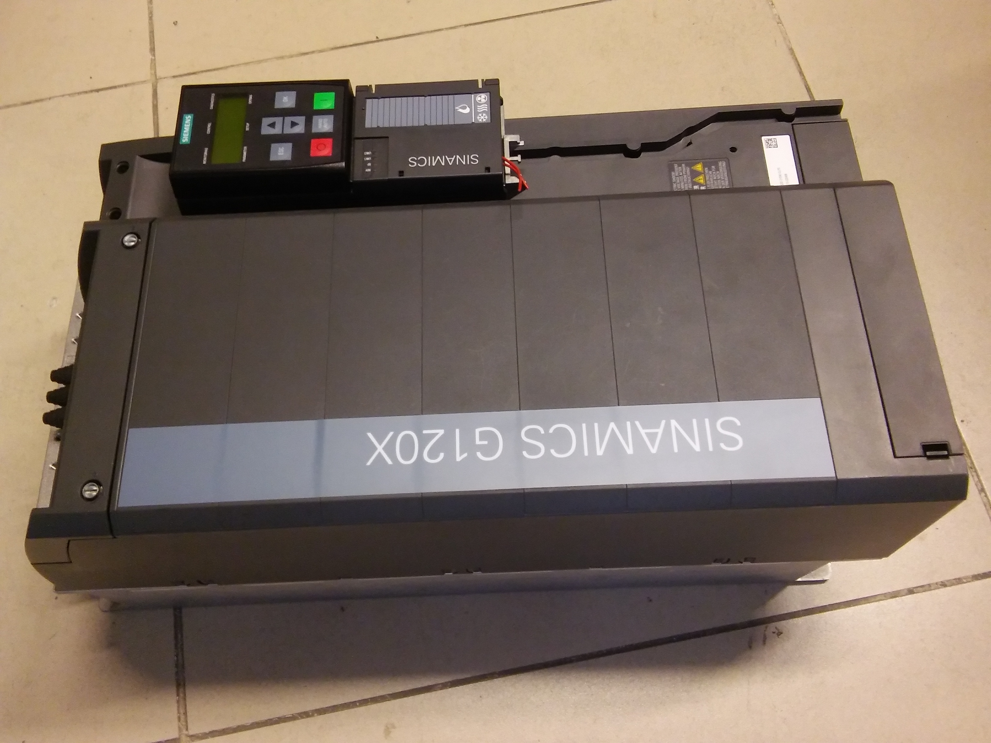 SIEMENS 6SL3220-2YE40-0UF0 SINAMICS G120X 55KW SÜRÜCÜ