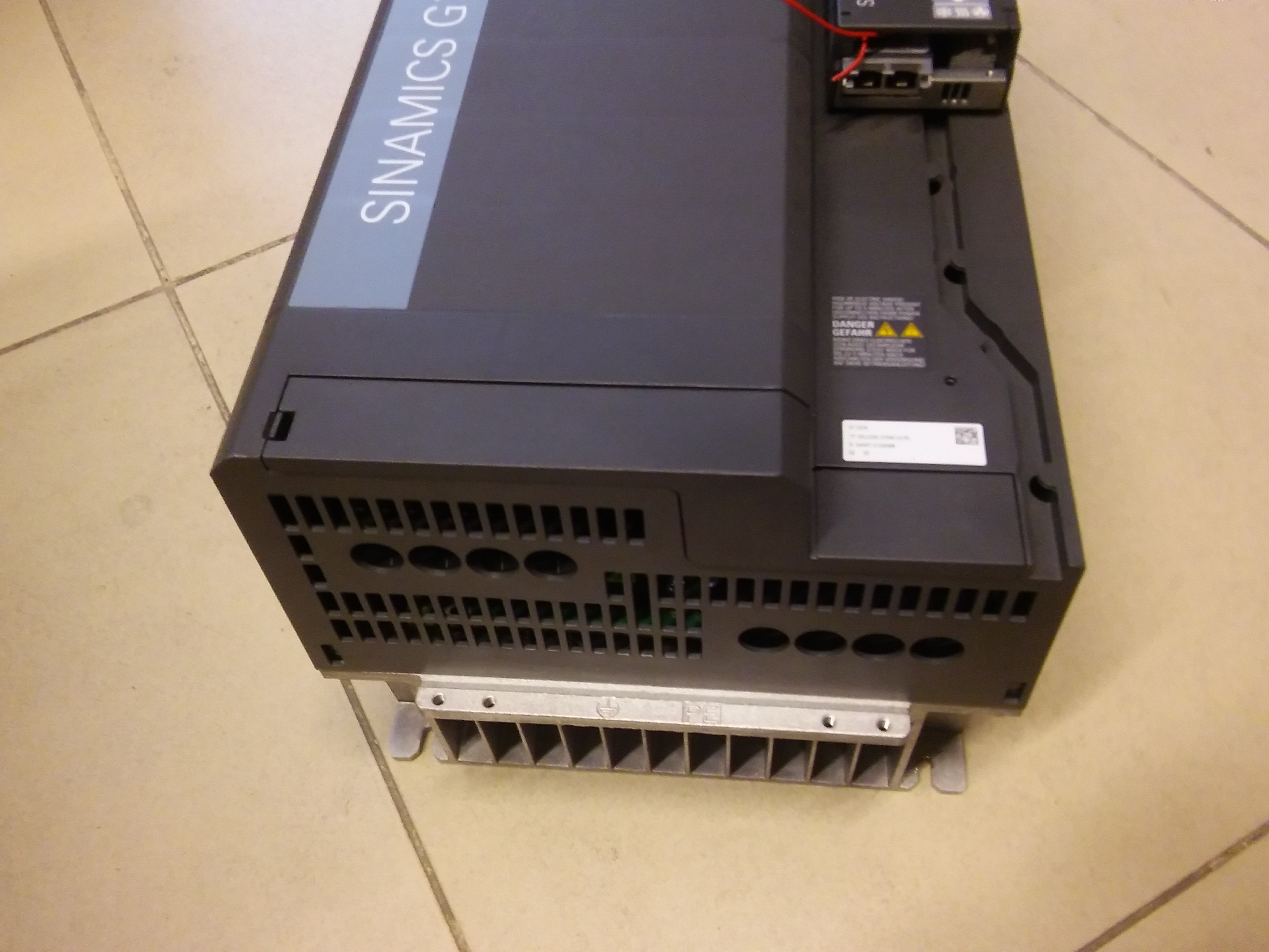 SIEMENS 6SL3220-2YE40-0UF0 SINAMICS G120X 55KW SÜRÜCÜ