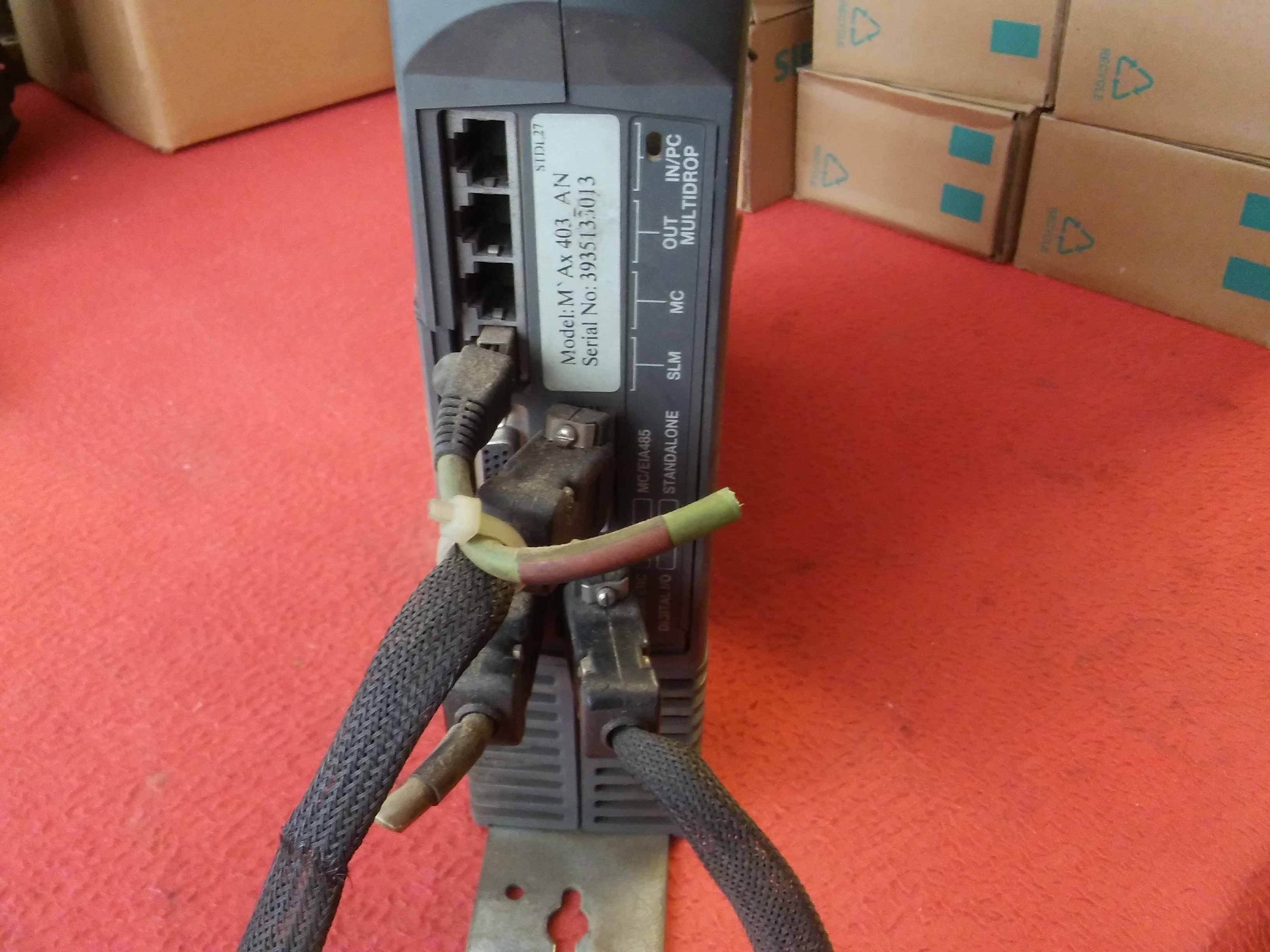 CONTROL TECHNIQUES M AX 403-AN MAX403AN MAX402-AN SERVO SÜRÜCÜ