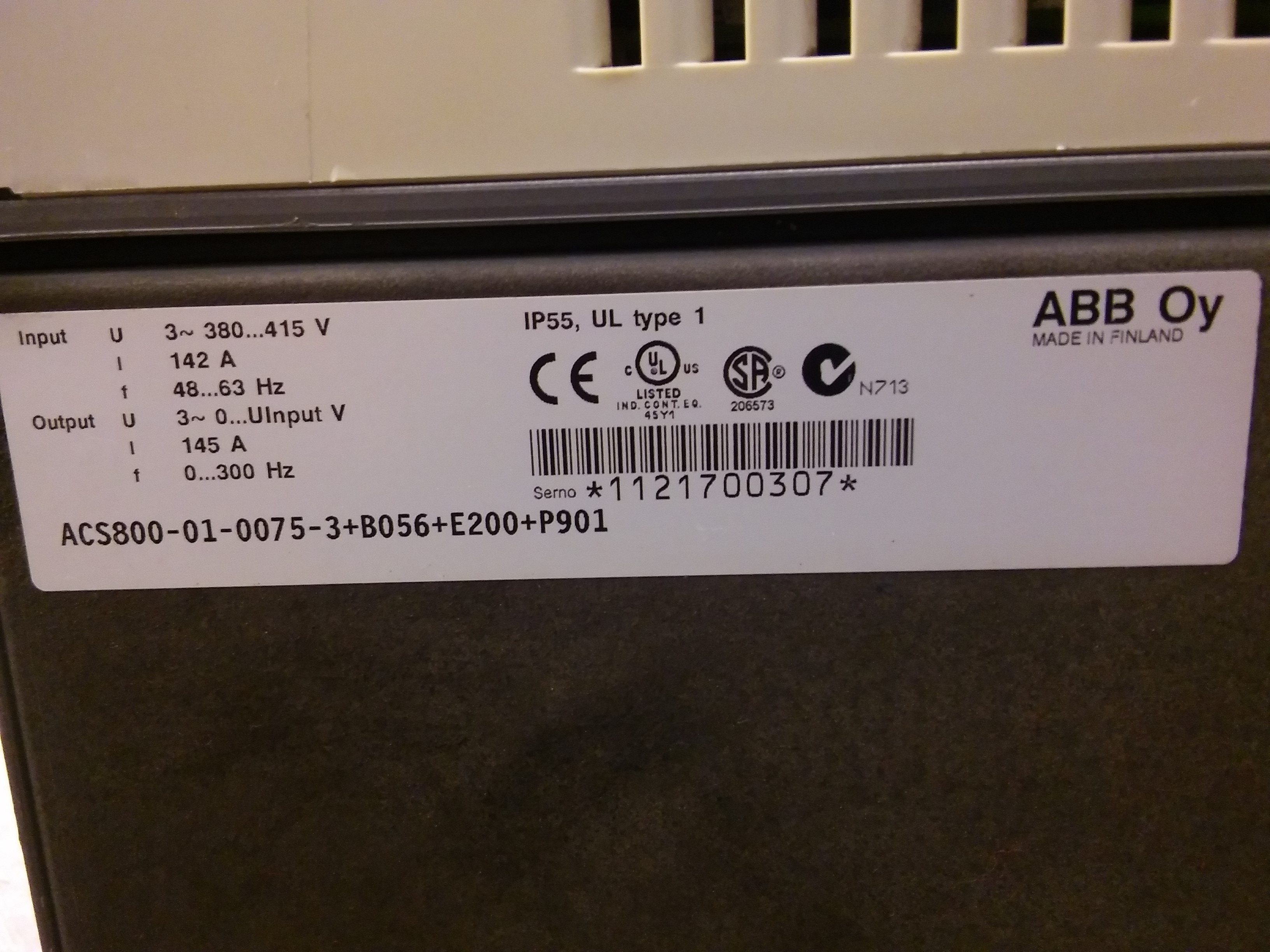 ABB ACS800-01-0075-3 ACS800-01-0075-3+B056+E200+P901 145A 75KW KOMPAK SÜRÜCÜ