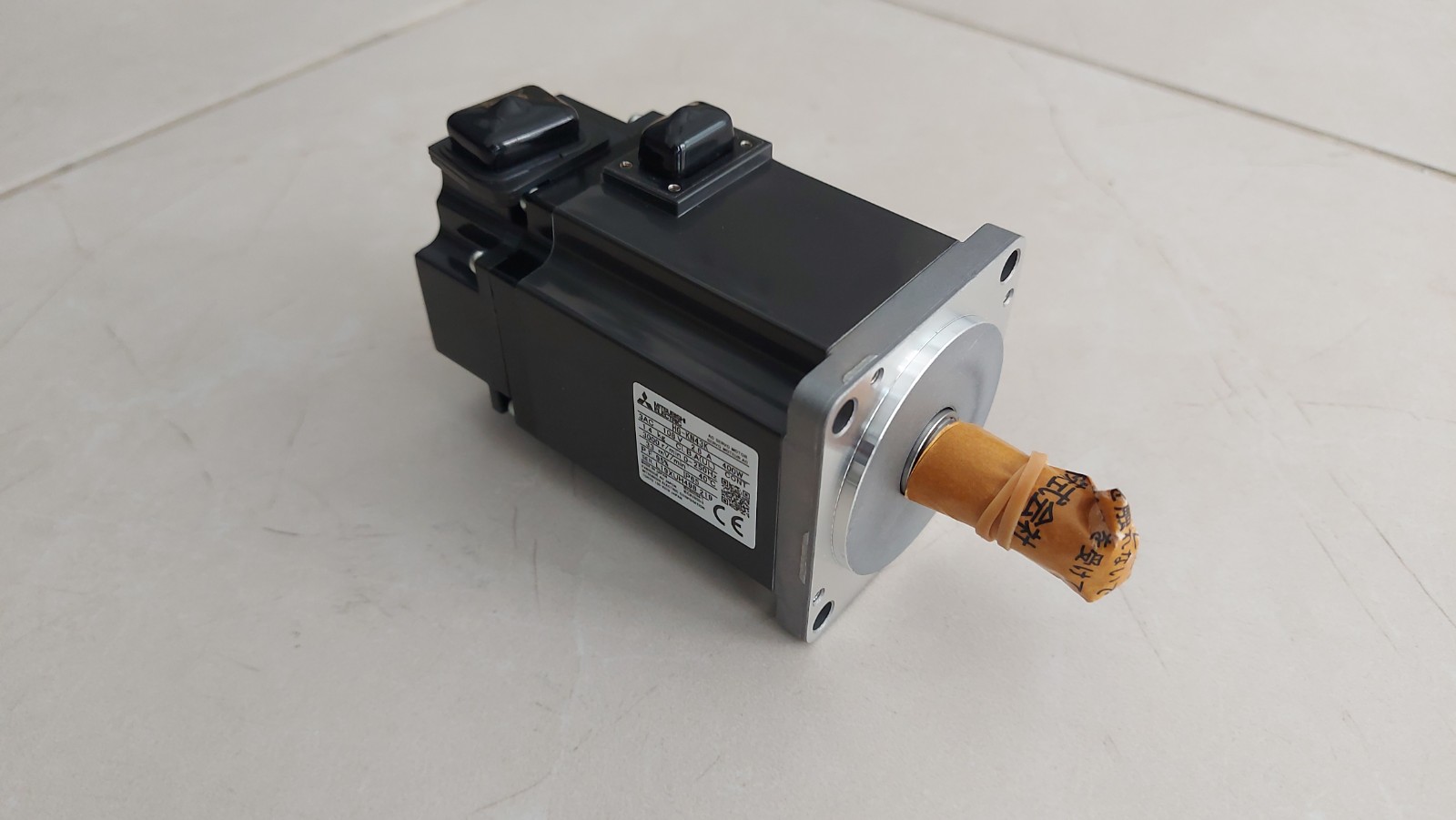 MİTSUBİSHİ HG-KN43K HGKN43K HG KN43K 400W SERVO MOTOR