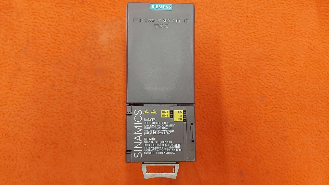 SİEMENS 6SL3210-1KE11-8UF2 SİNAMİCS G120C PN 0.55 KW